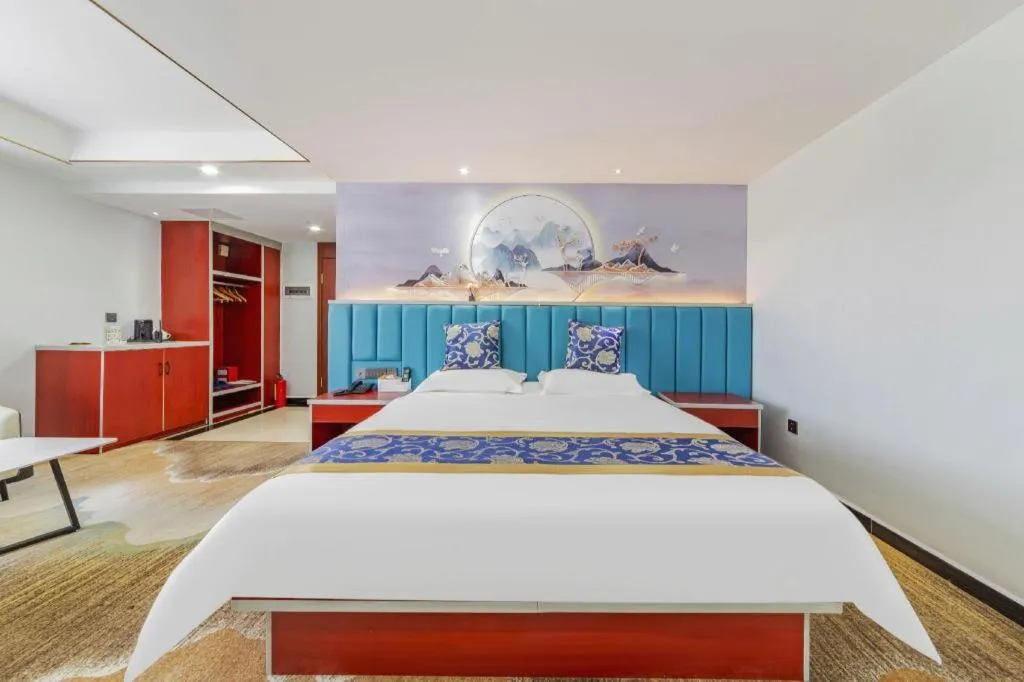 Bed in Yue Lai Yue Hotel