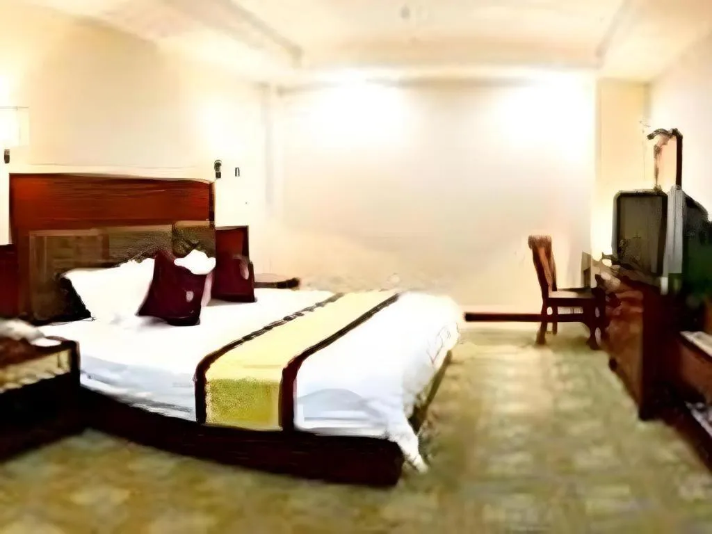 Bed in Yue Lai Yue Hotel