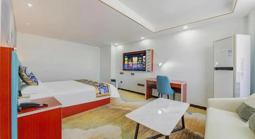 Bed in Yue Lai Yue Hotel