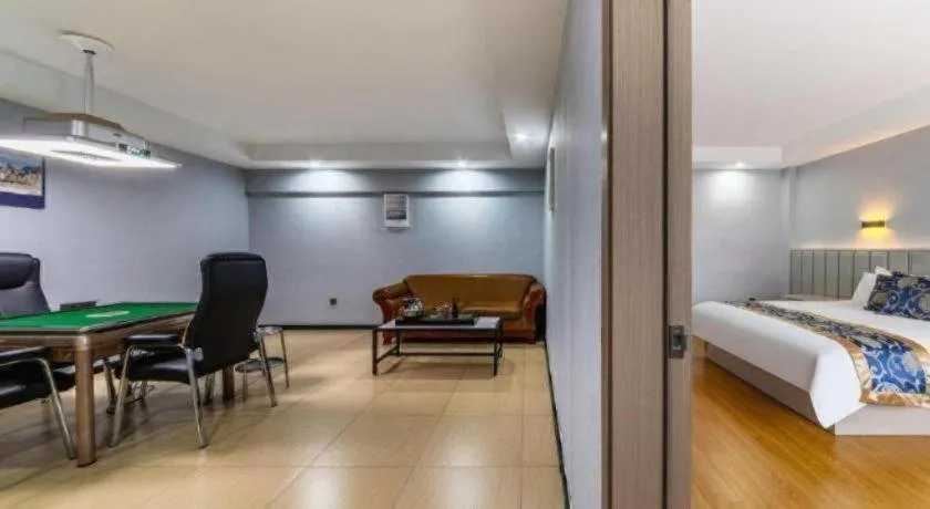 Bed in Yue Lai Yue Hotel