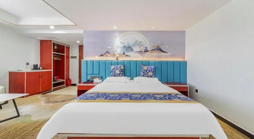 Bed in Yue Lai Yue Hotel