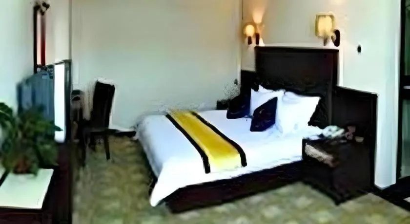 Bed in Yue Lai Yue Hotel
