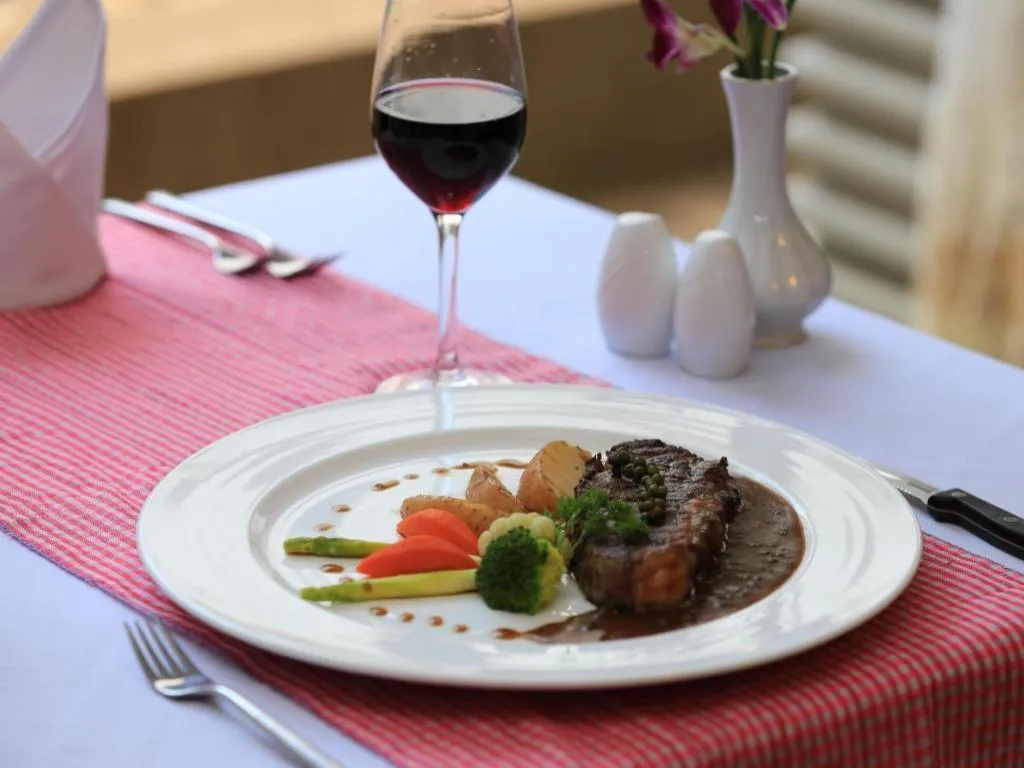 Popular Boutique Hotel