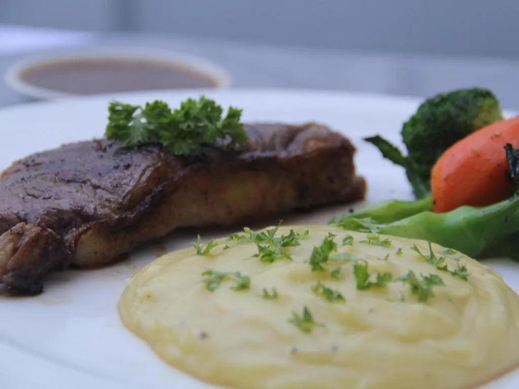 Popular Boutique Hotel