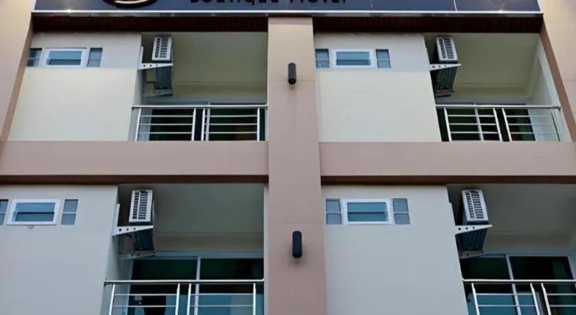 Muanmanee Boutique Hotel