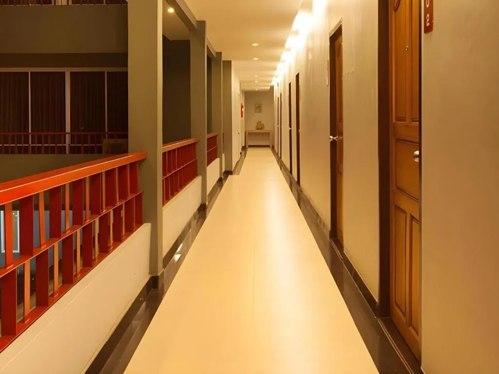 Soontree House Hotel