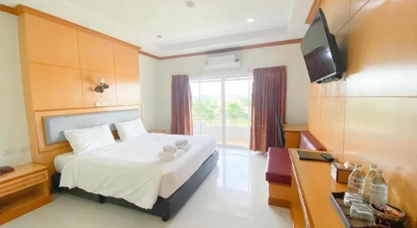 Bed in Siamtara Palace Hotel