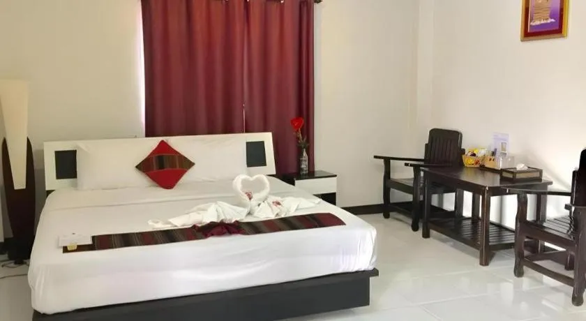 Bed in Nan Treasure Hotel