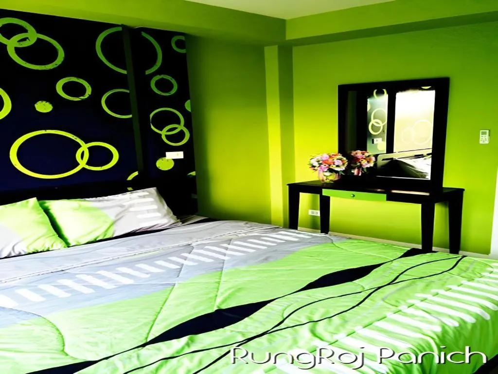 Bed in RungRoj Panich Hotel