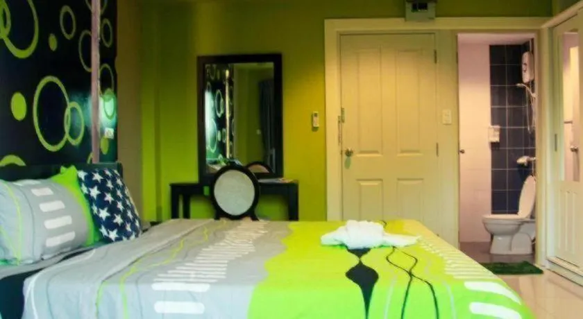 Bed in RungRoj Panich Hotel