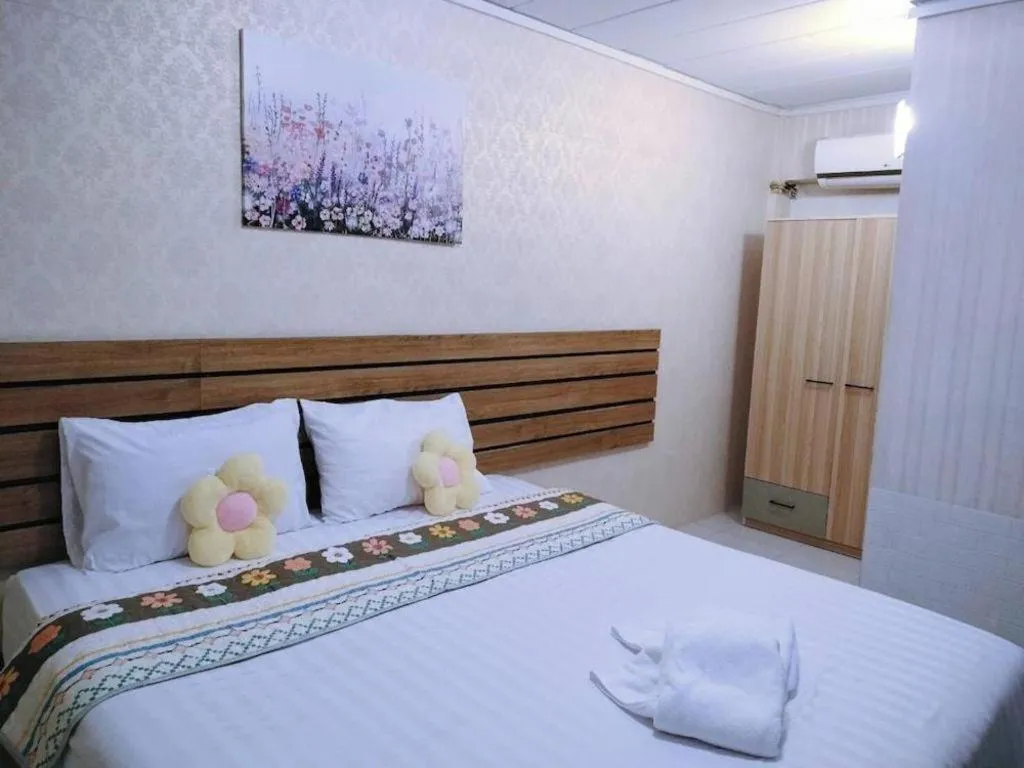 Bed in Nornnan Hotel