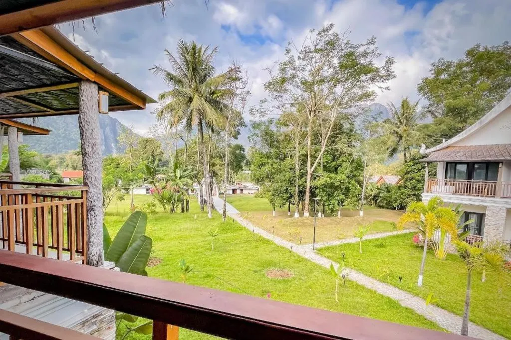 LARNG YAY  Riverview Resort Hotel