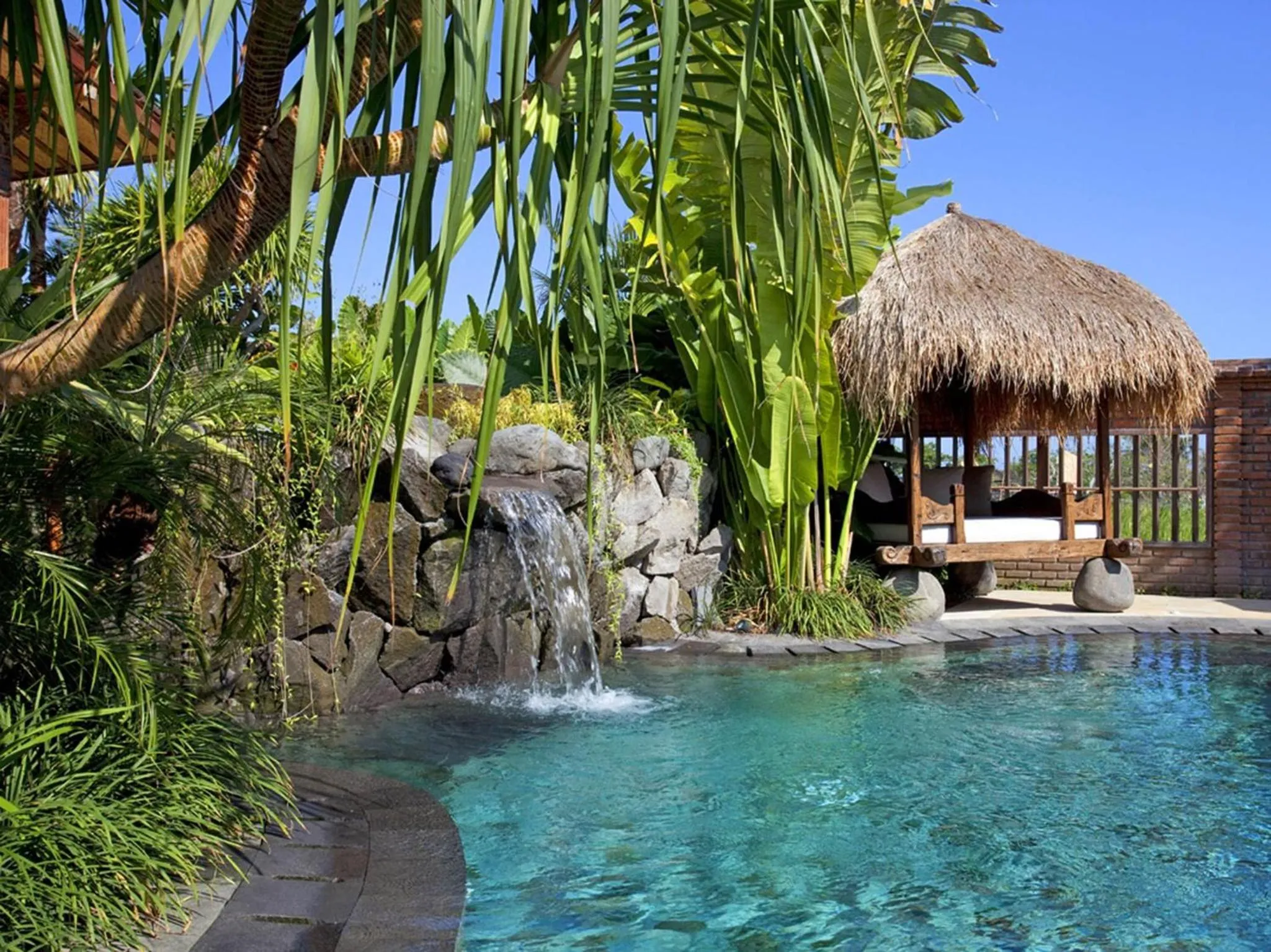 Swimming pool in Dea Villas