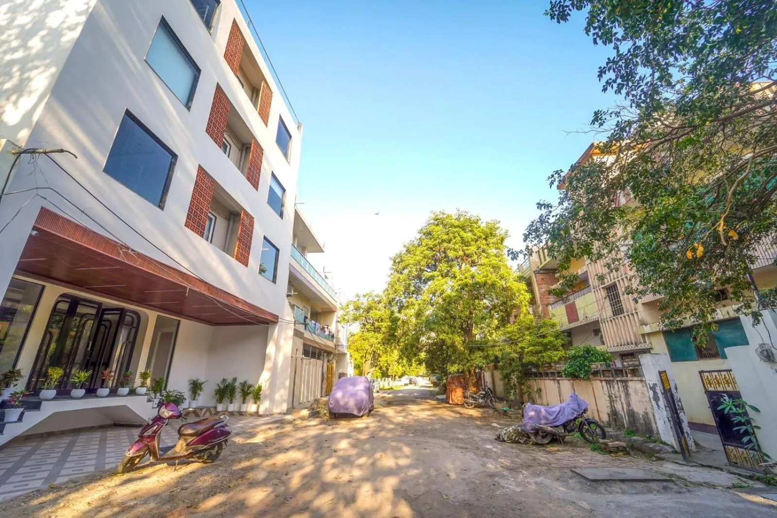 Property building in THE URBAN VILLA