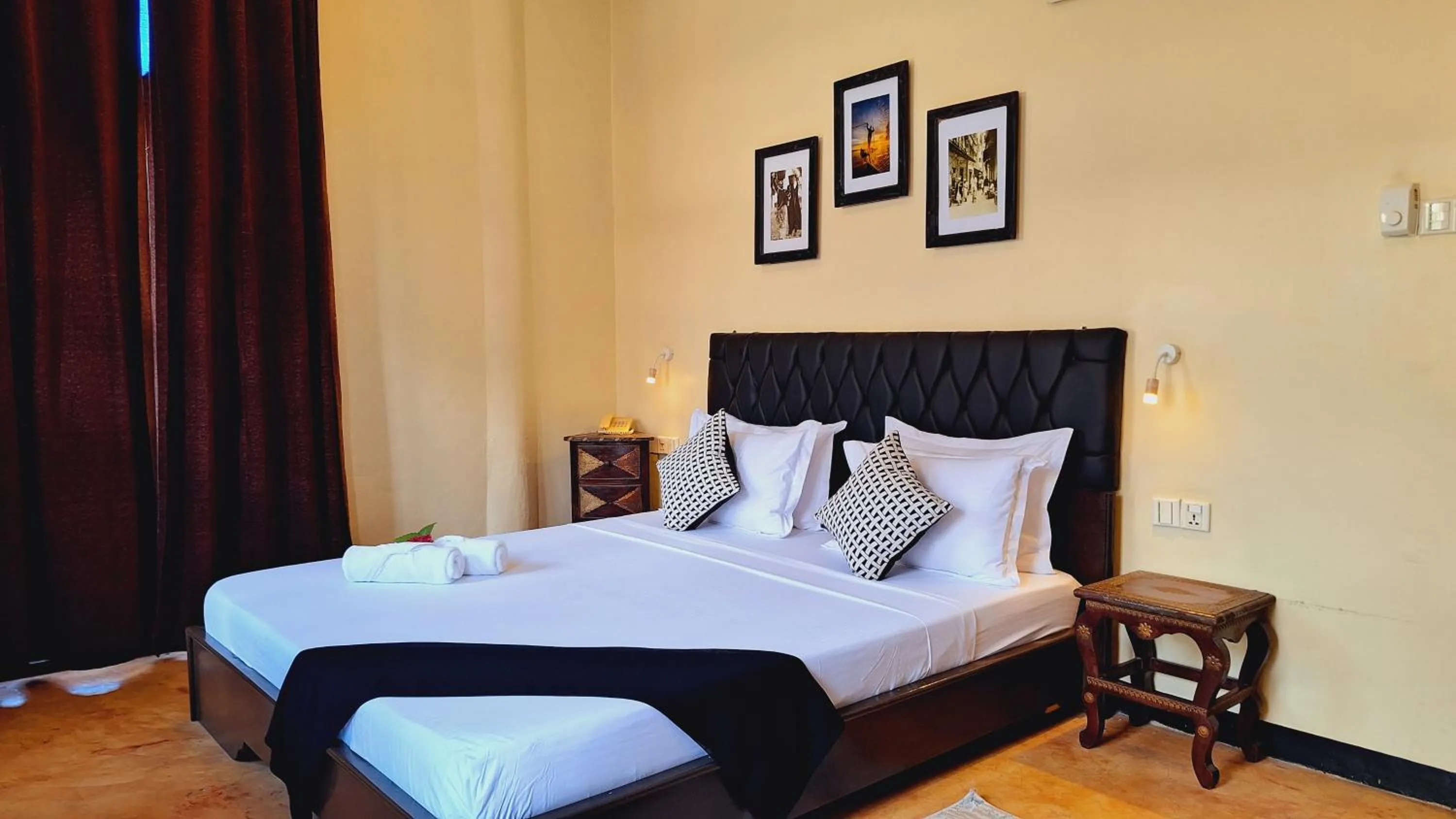 Bed in Rumaisa Hotel