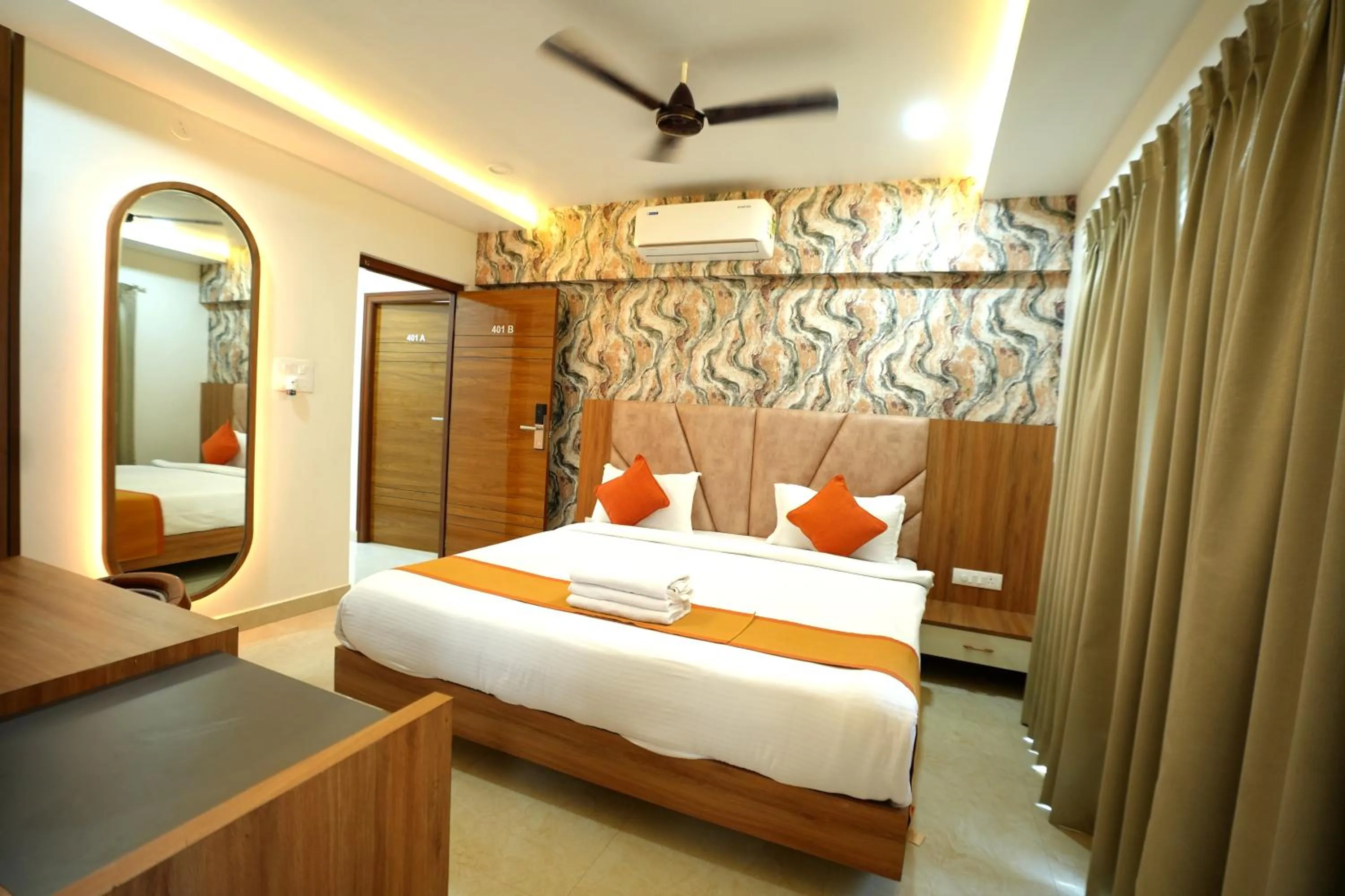 Bedroom, Bed in Hotel Viola Suites Madhapur, Business Hotel