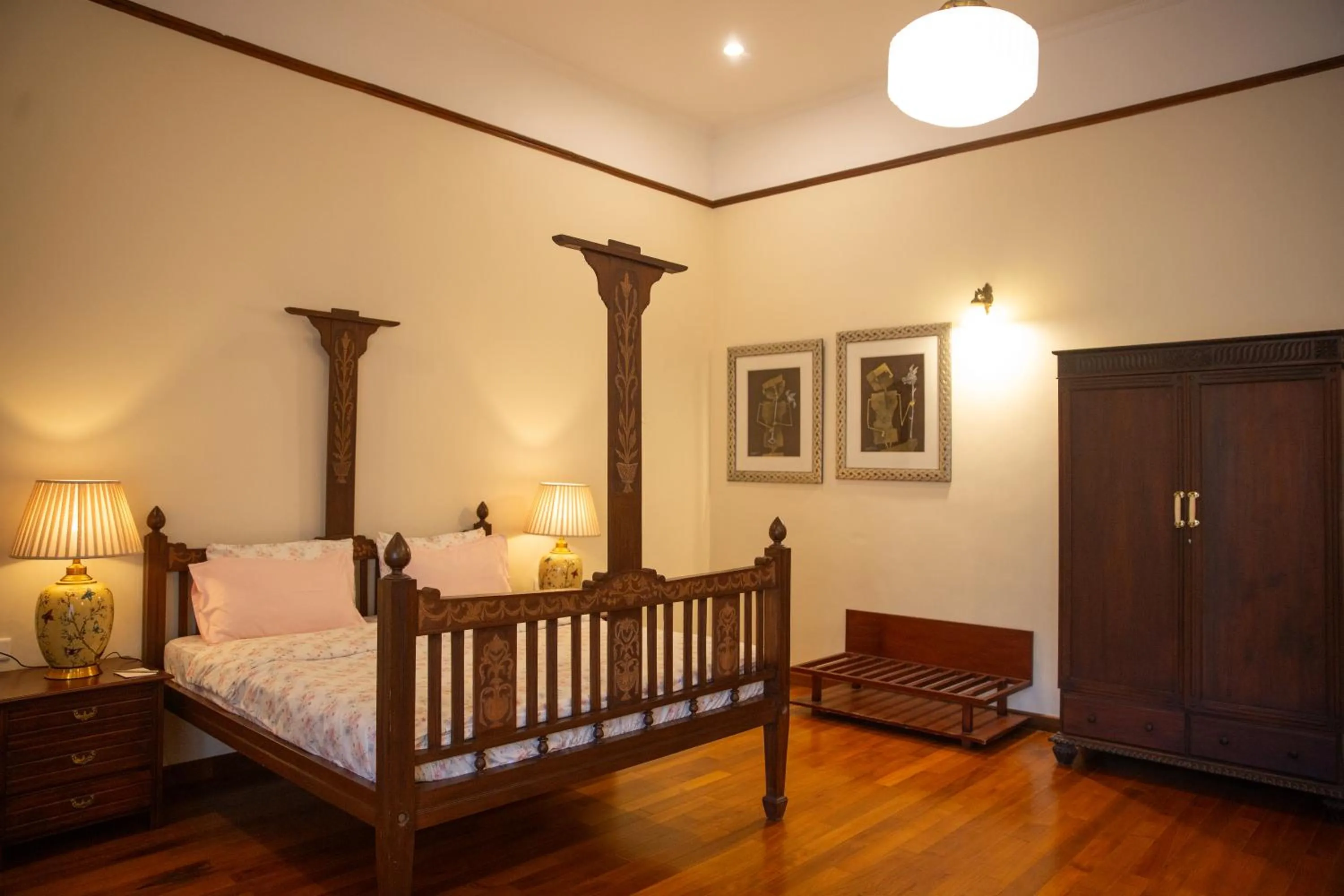 Bedroom, Bed in Marlihill Bungalow - A CGH Earth SAHA Experience
