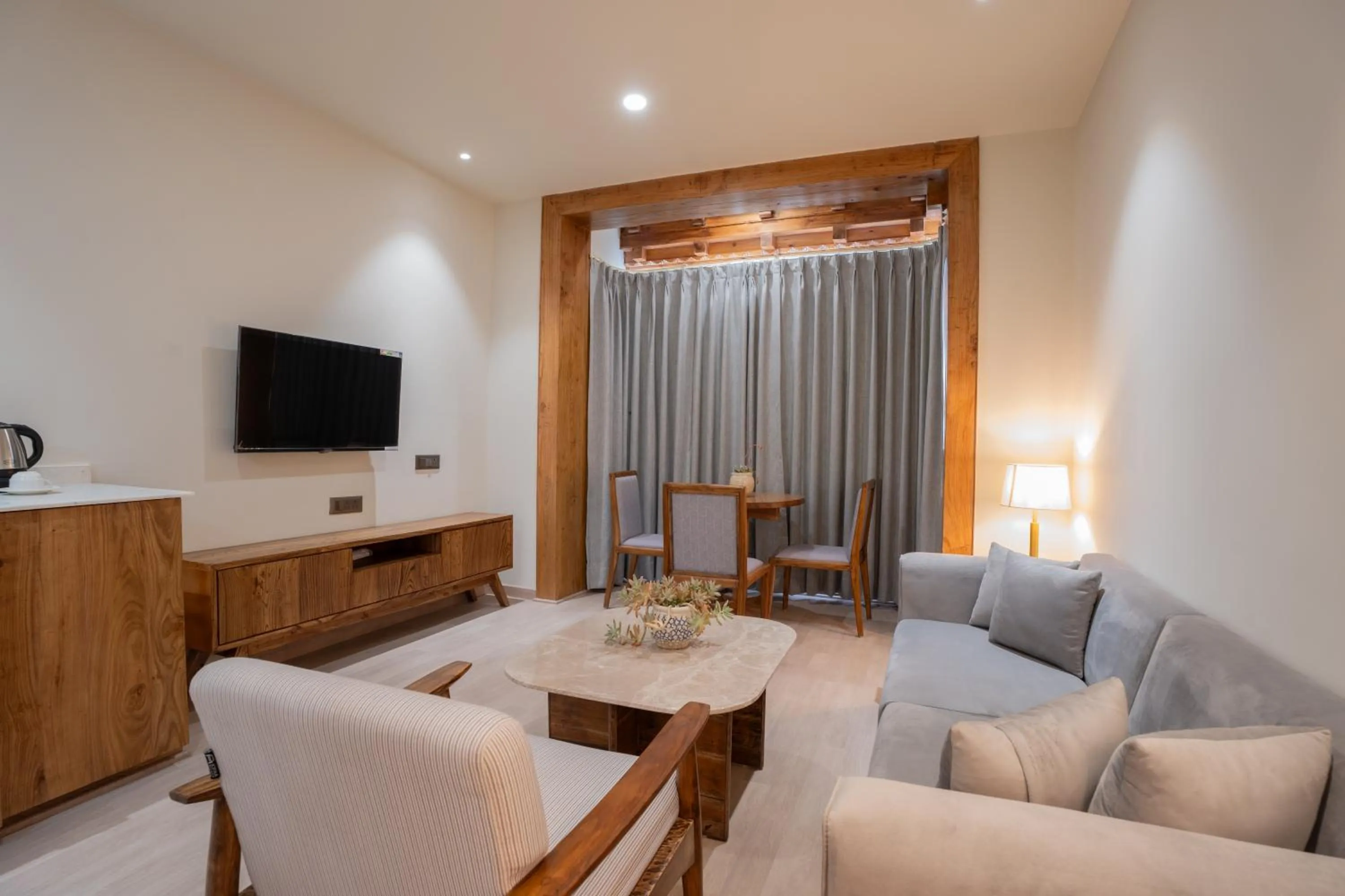 TV and multimedia in The Highland Ladakh