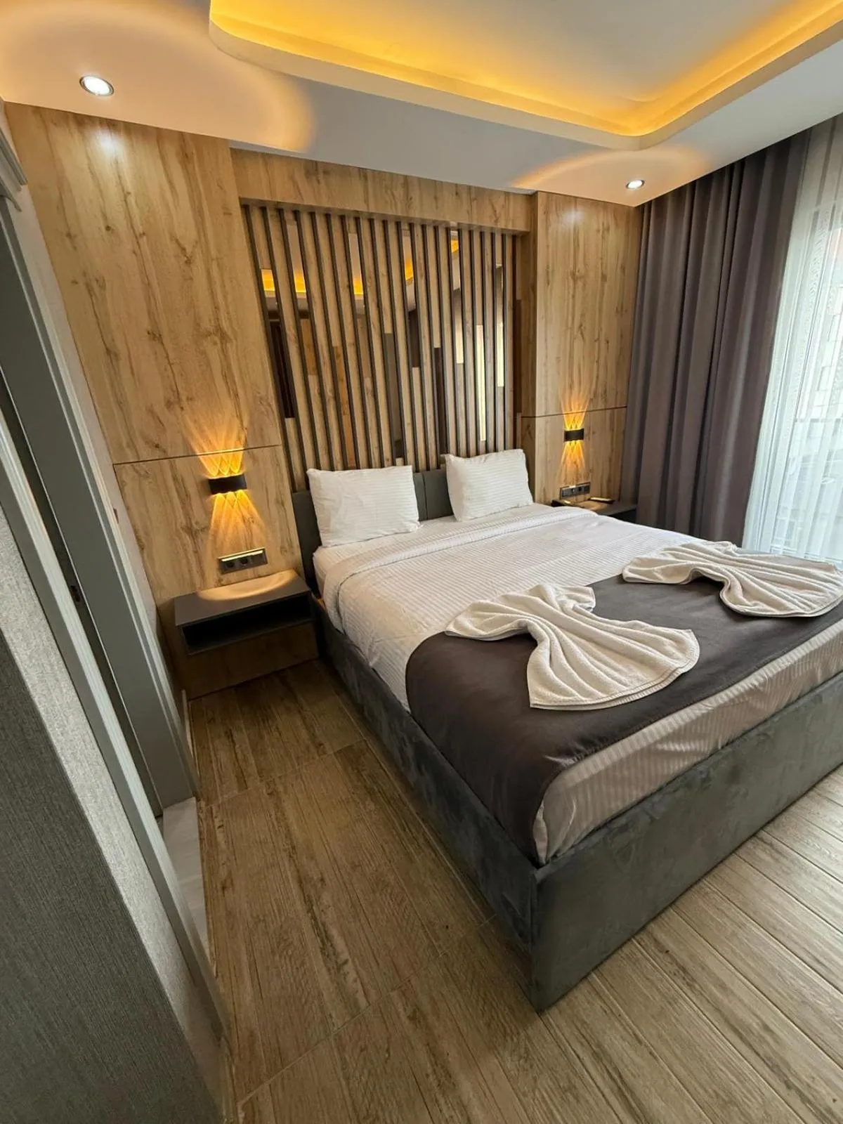 Bed in world say hotel