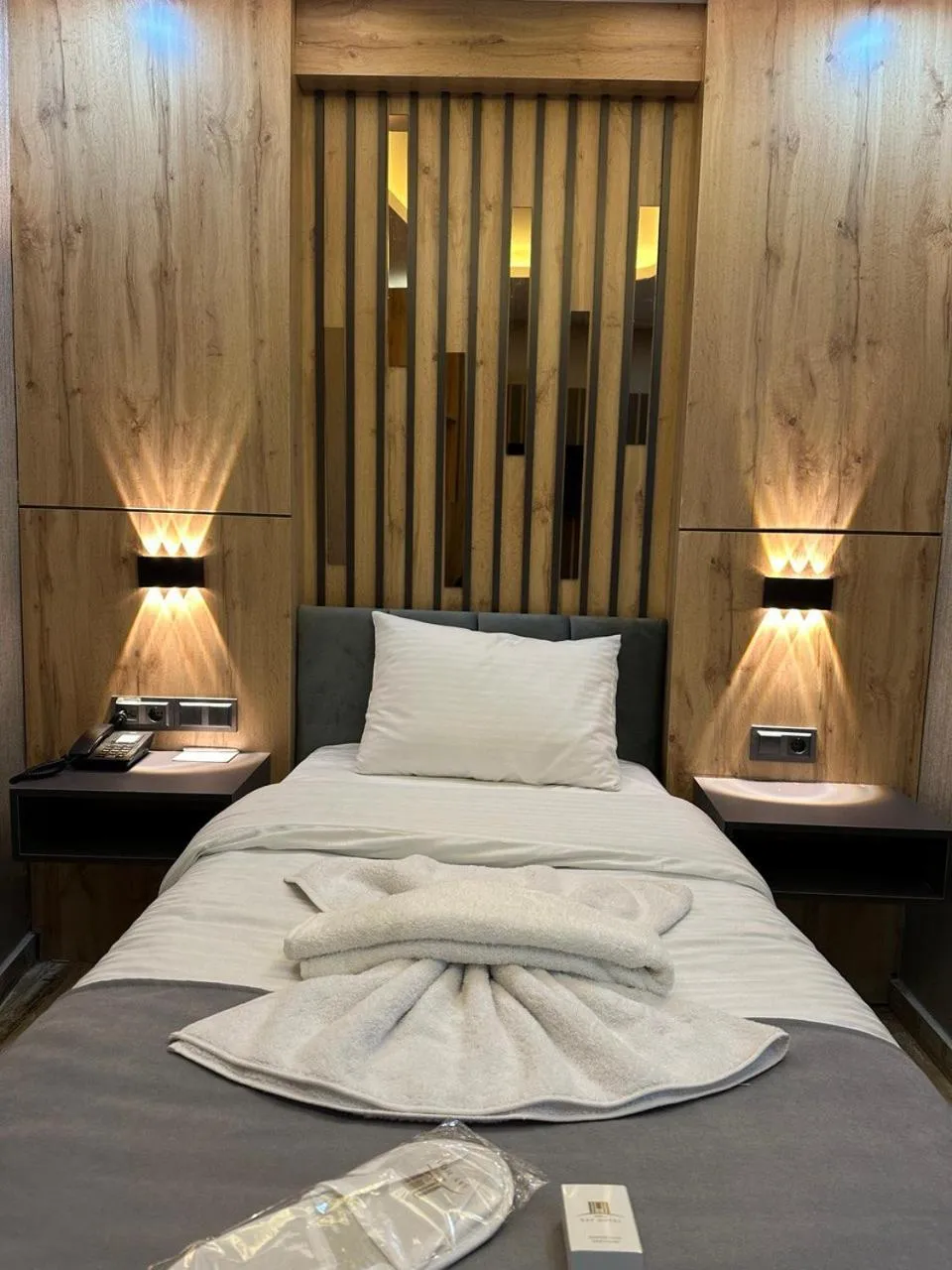 Bed in world say hotel