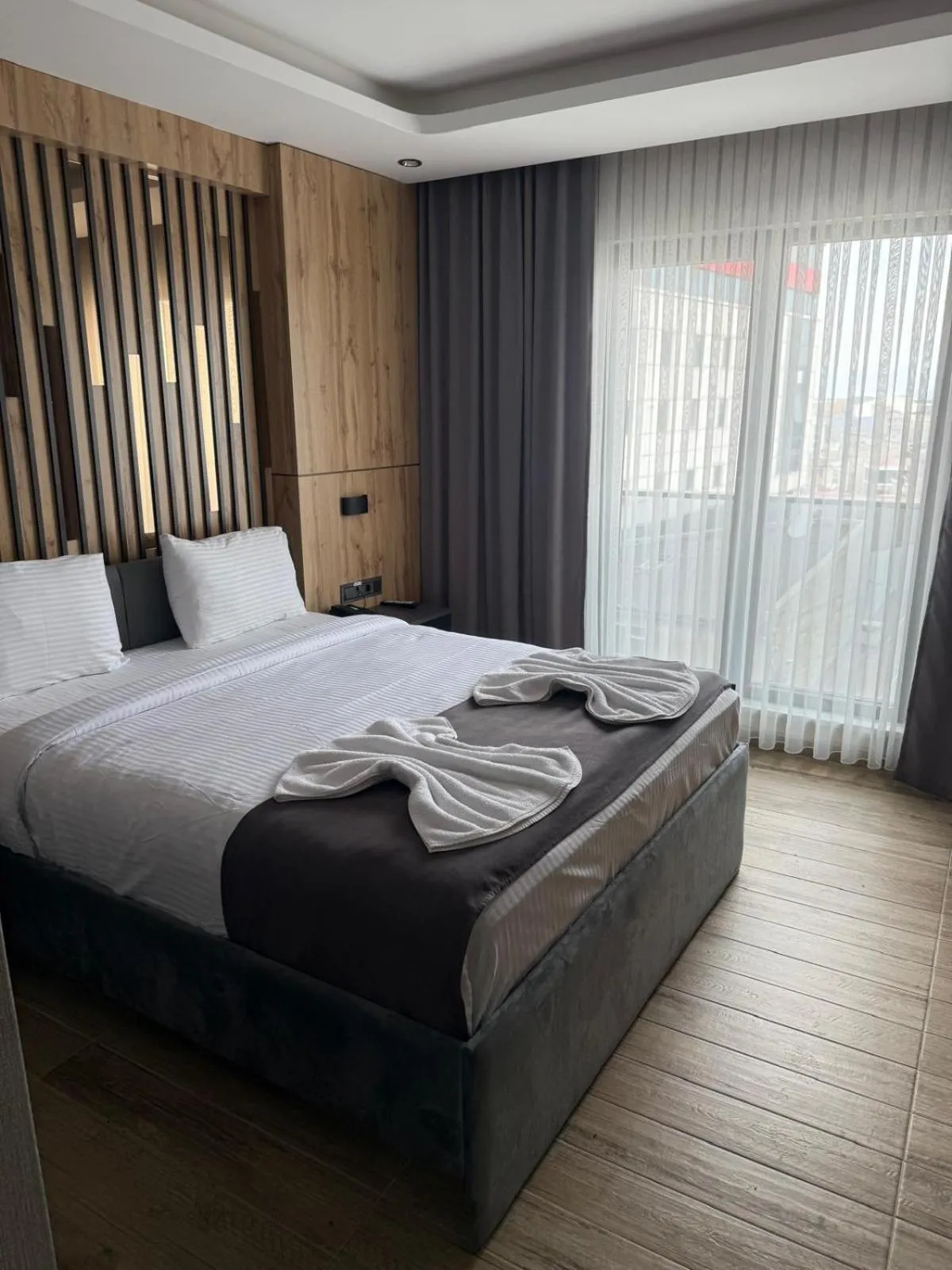 Bedroom, Bed in world say hotel