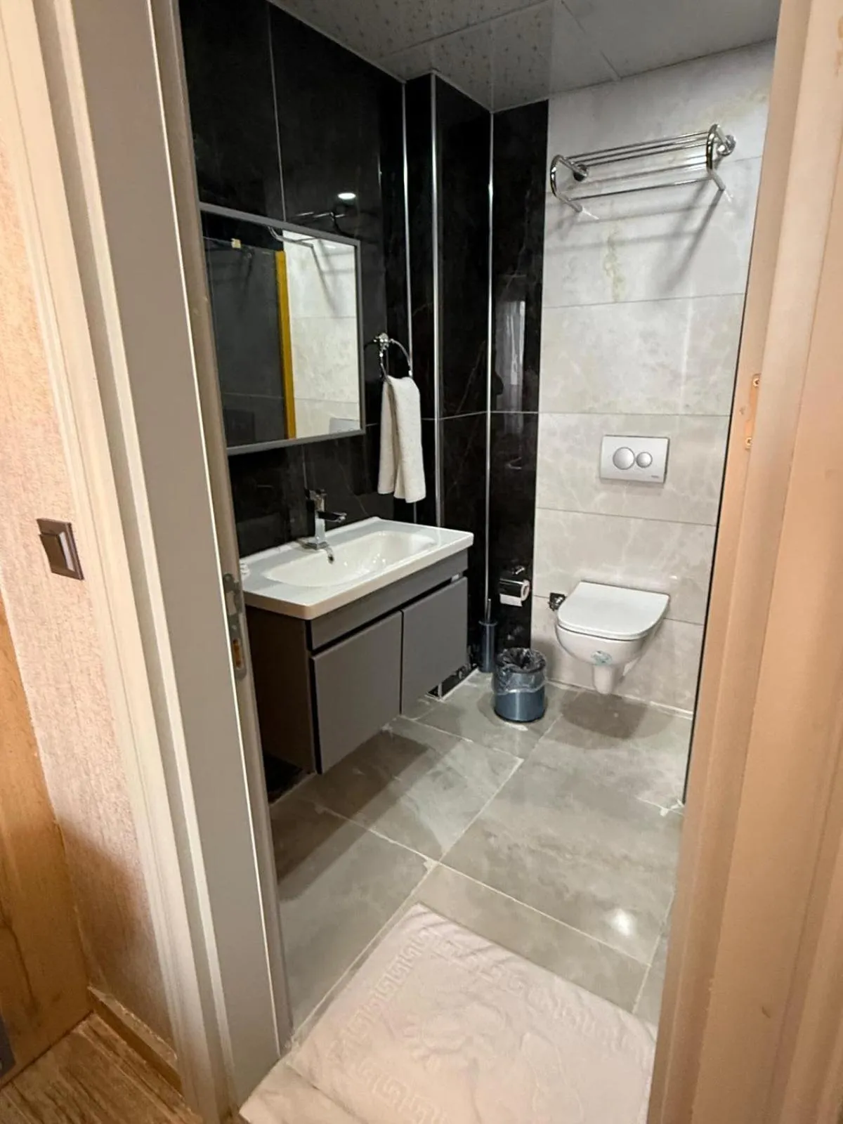 Toilet in world say hotel