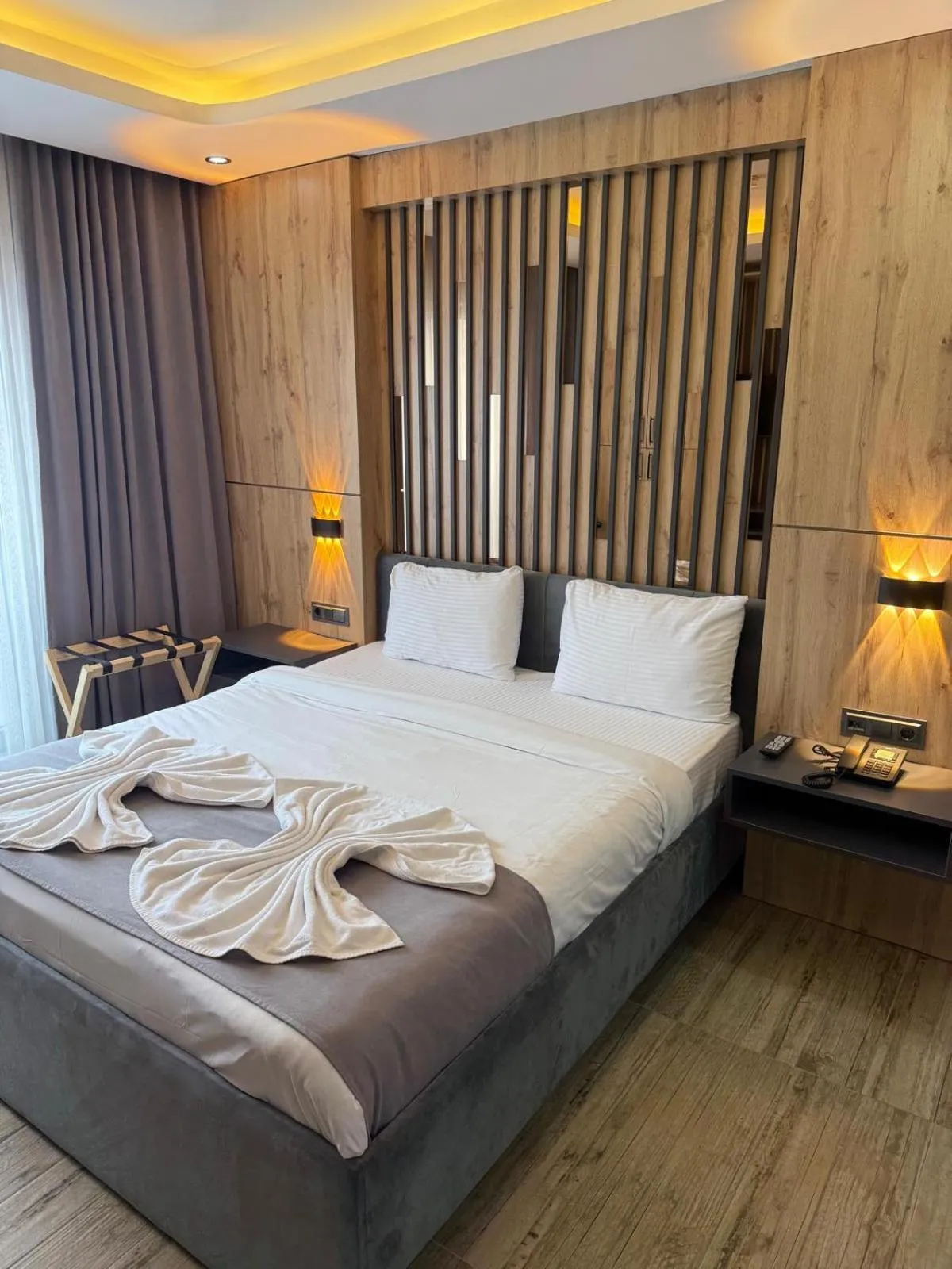 Bed in world say hotel