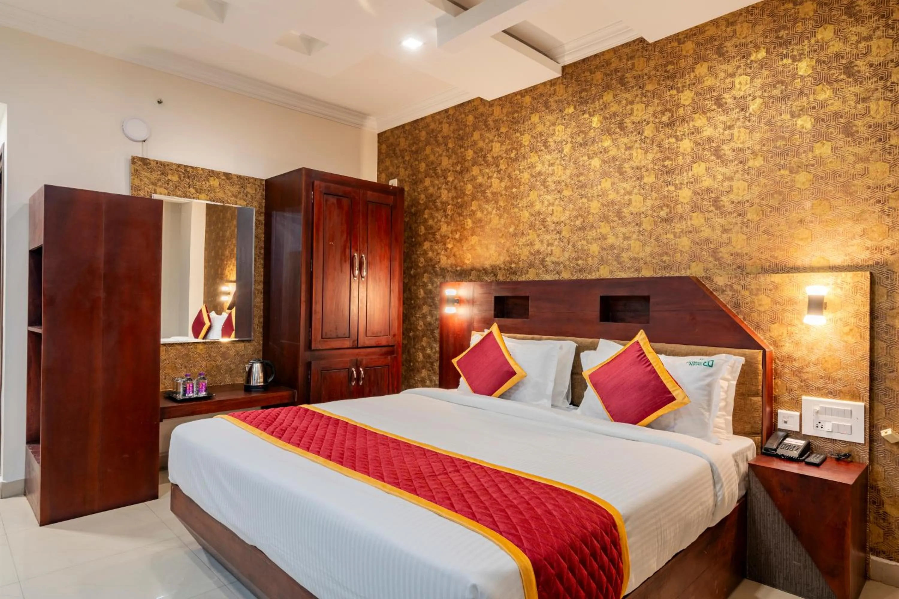 Bed in Daan Orchid Residency