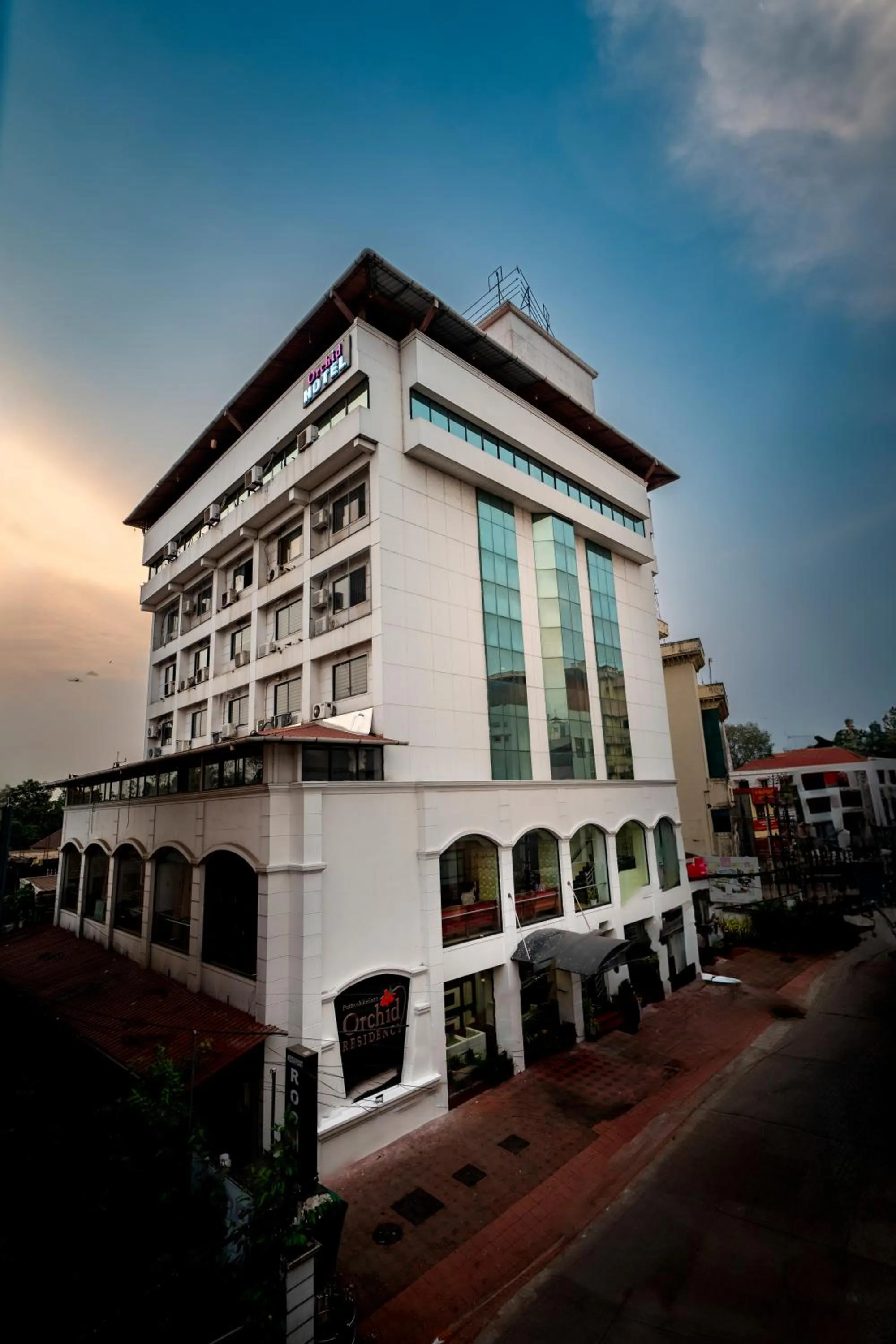 Daan Orchid Residency