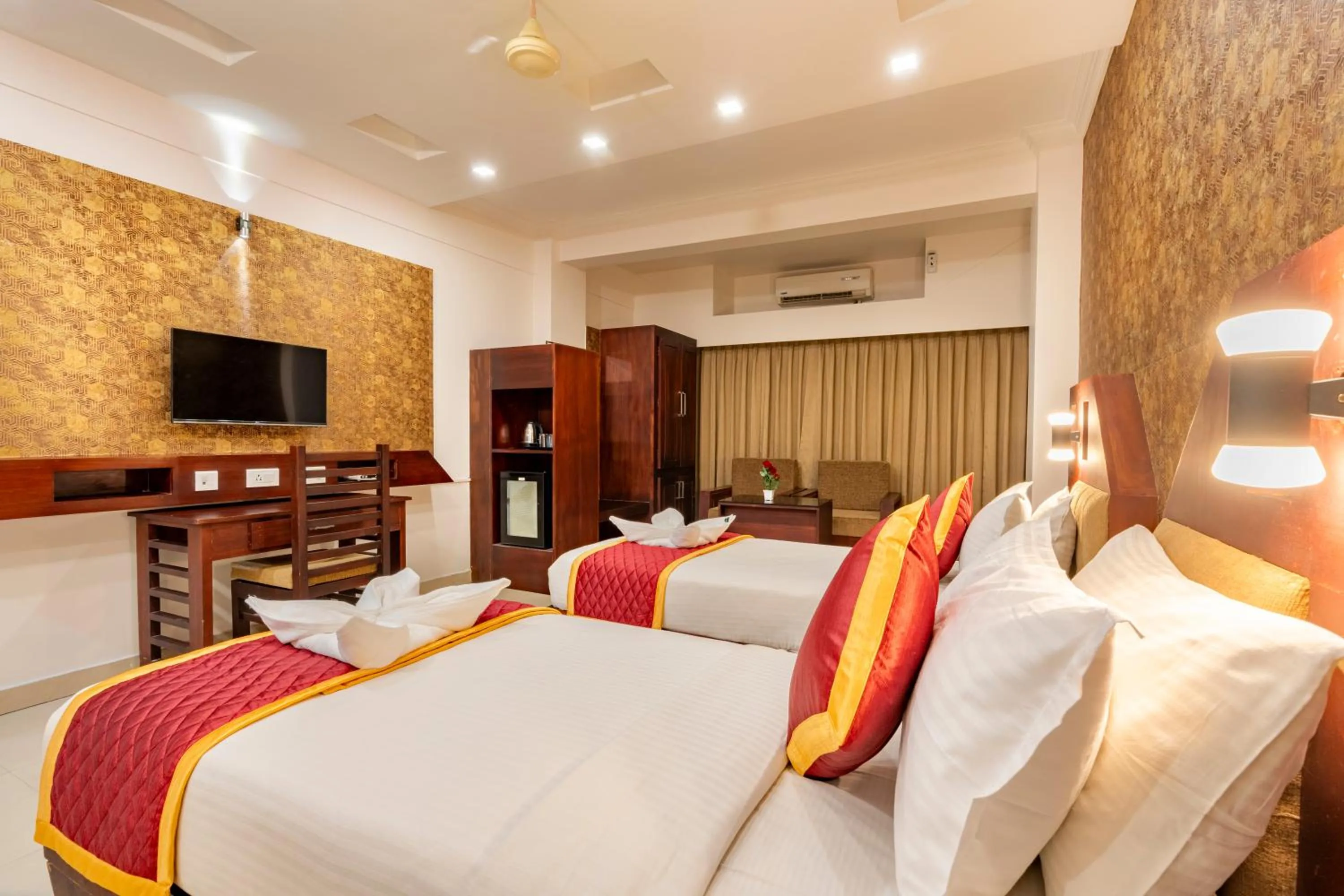 Bedroom, Bed in Daan Orchid Residency