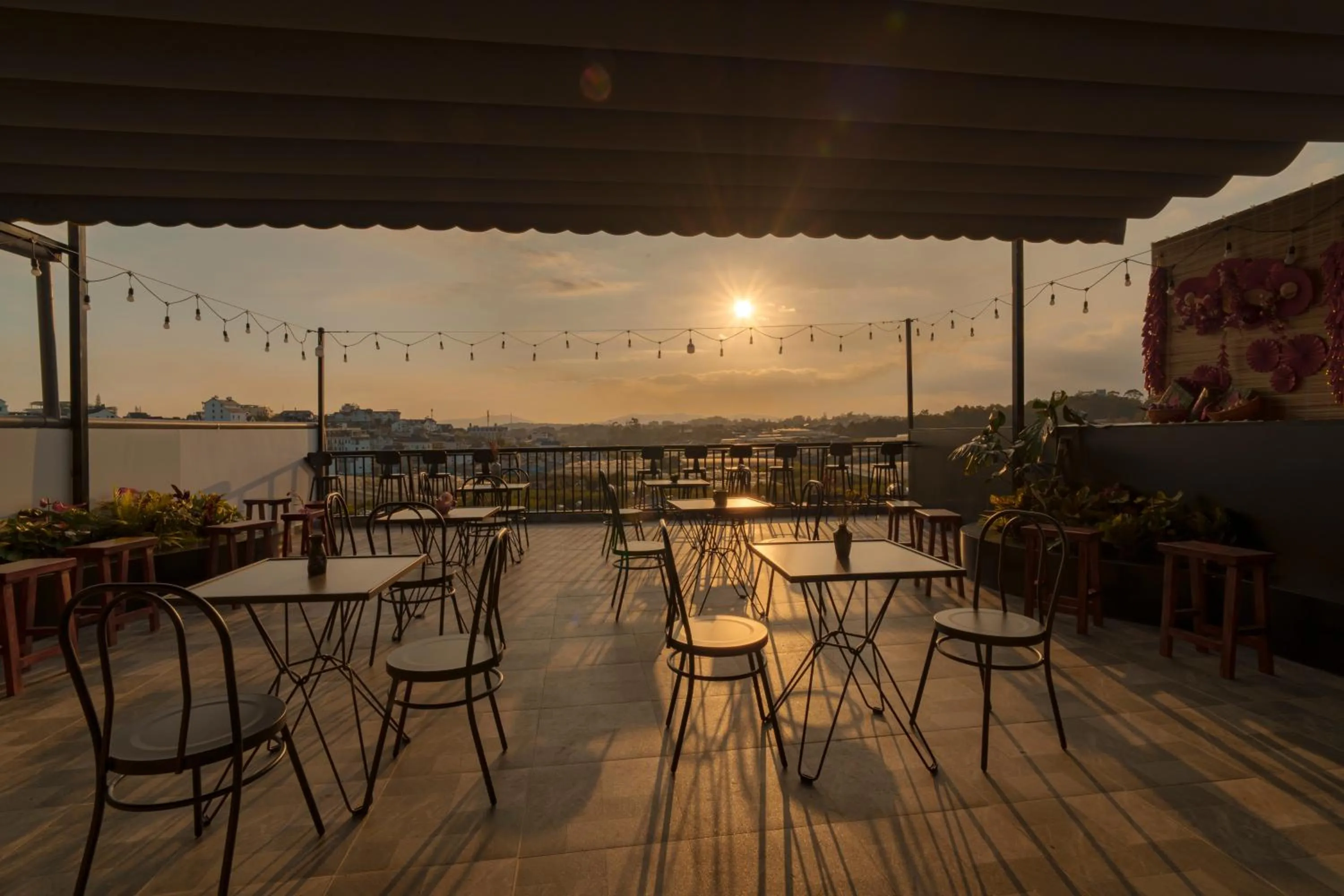 Restaurant/places to eat in Storij Home & Coffee