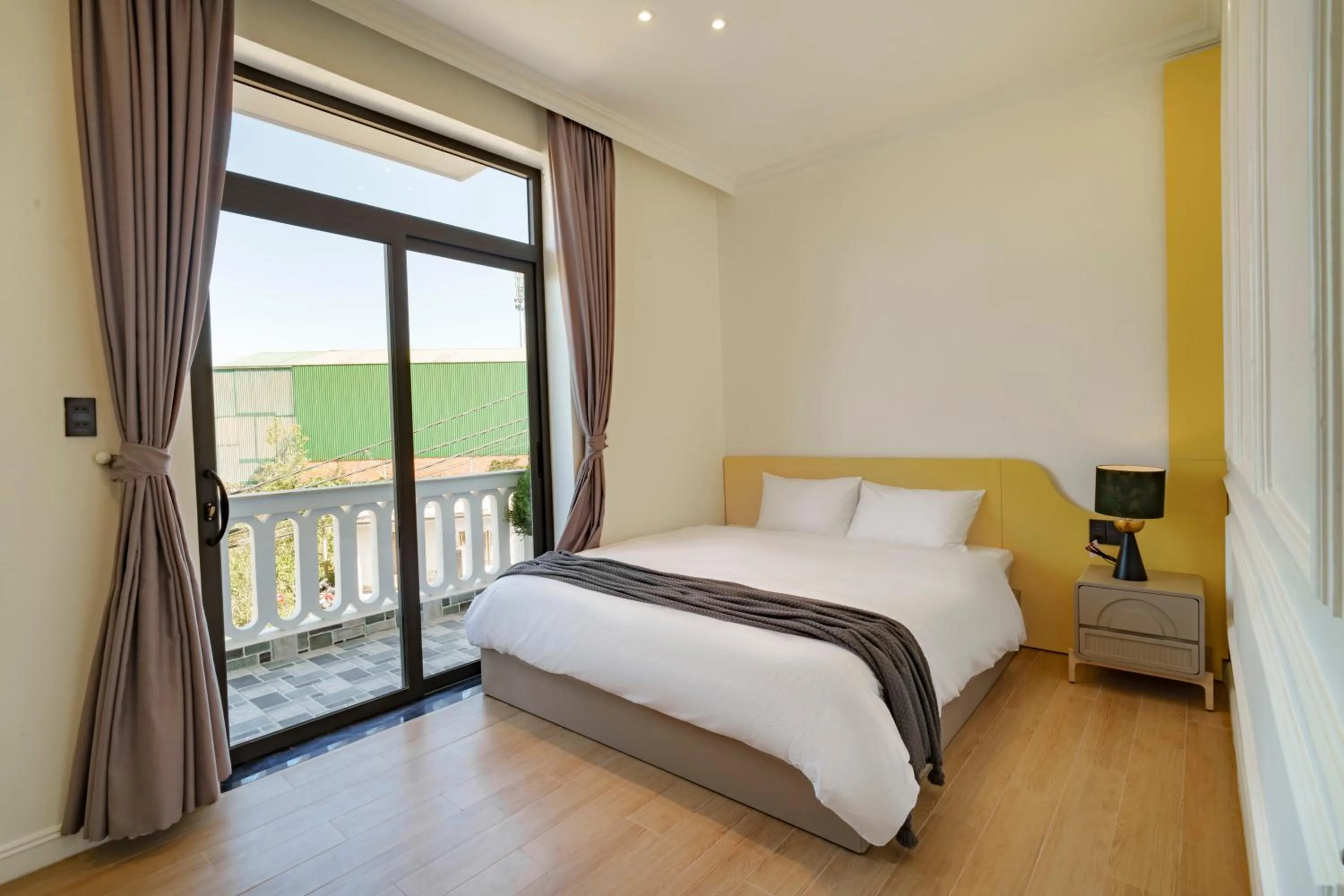 Bed in Storij Home & Coffee