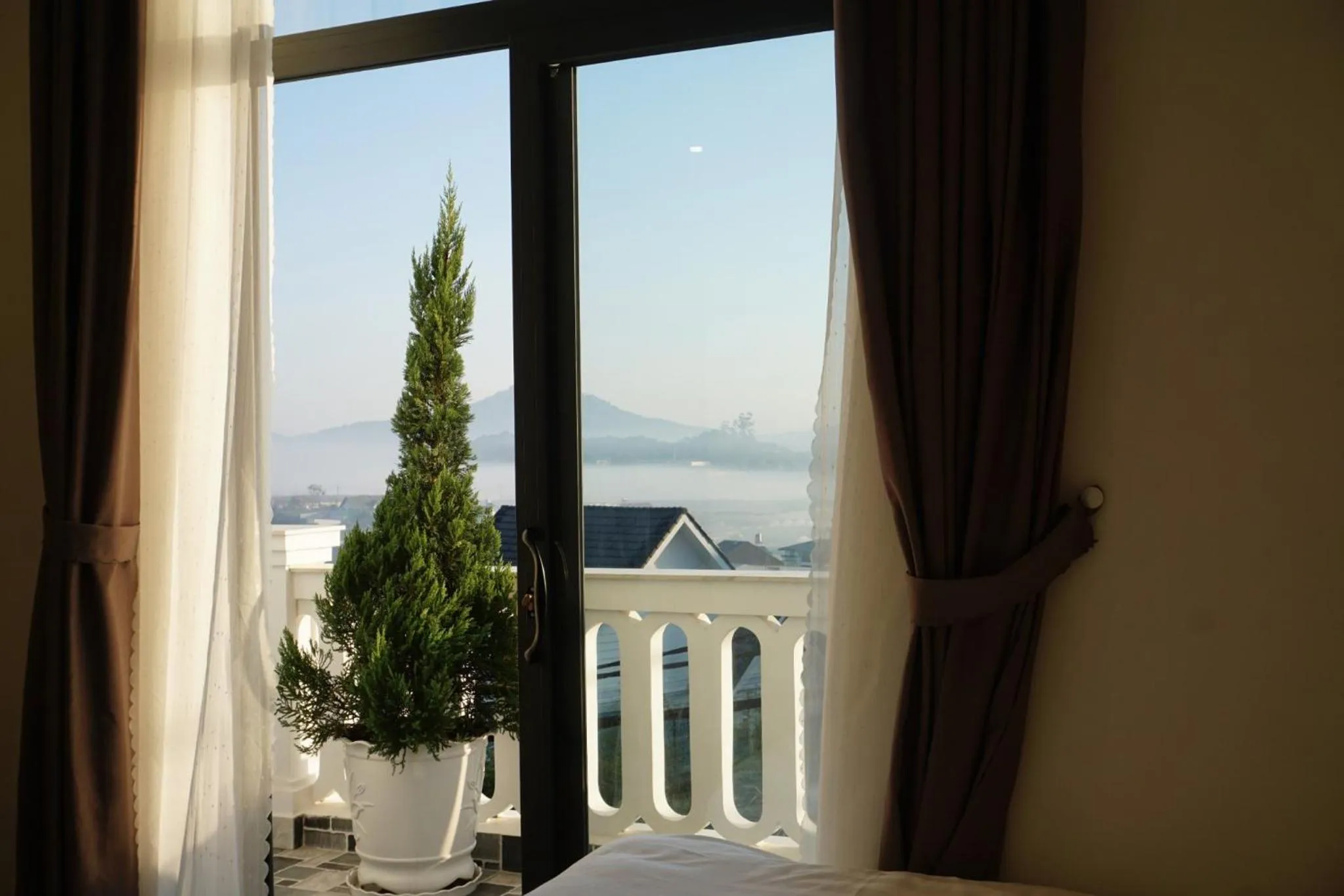 Storij Home & Coffee