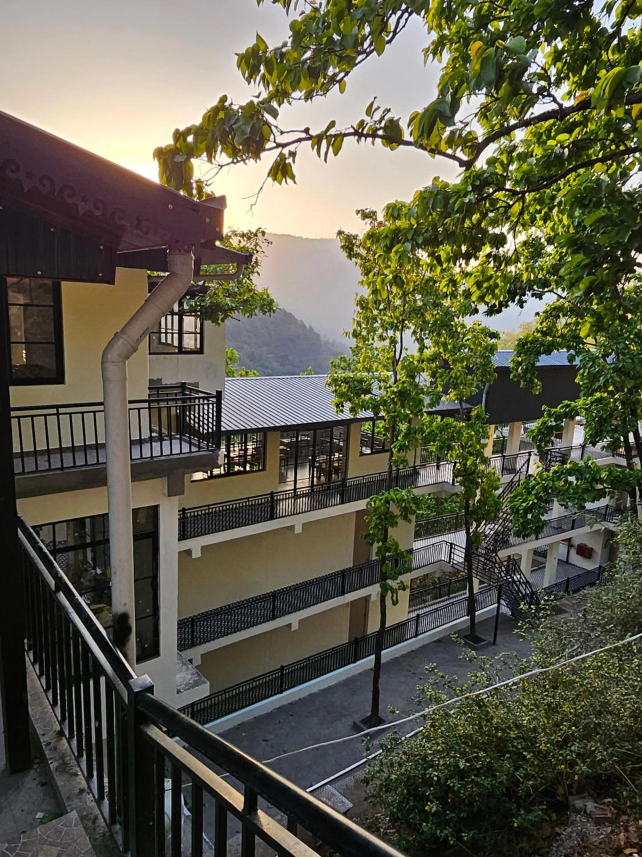 Property building in Marten's Wilderness Retreat