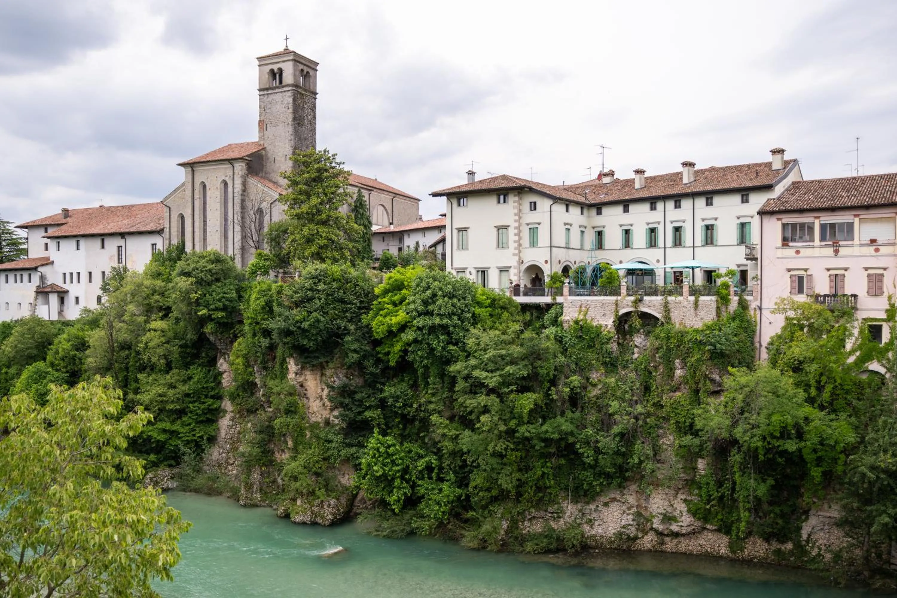 River view in 1448 Antica Dimora Al Merlo Bianco