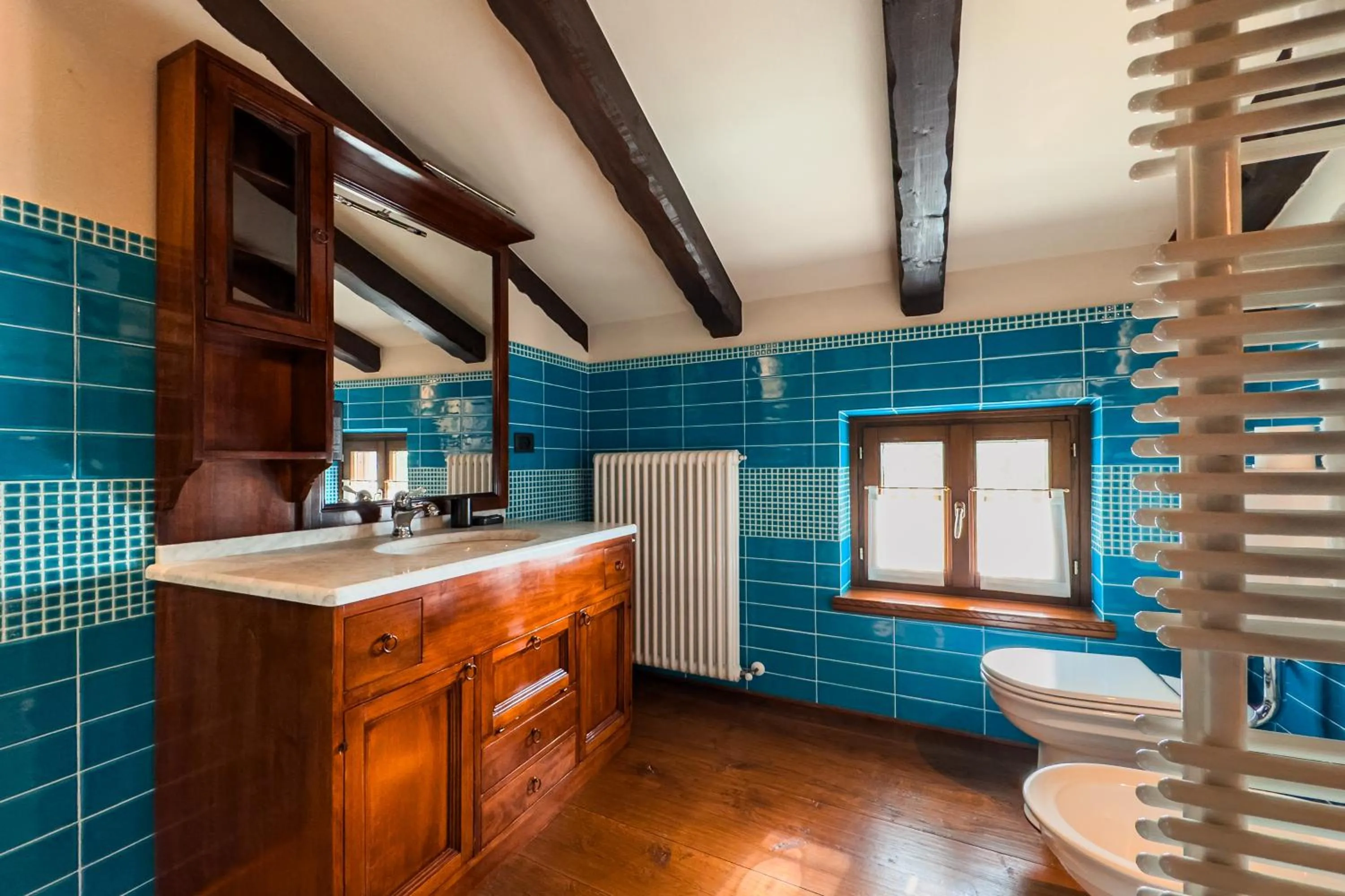 Bathroom in 1448 Antica Dimora Al Merlo Bianco