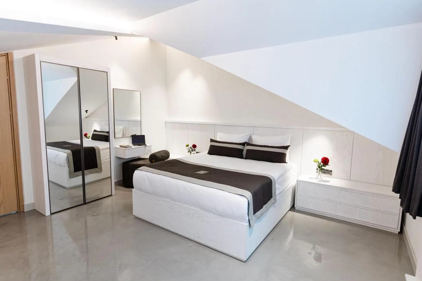 Bedroom, Bed in The Public Ortakoy