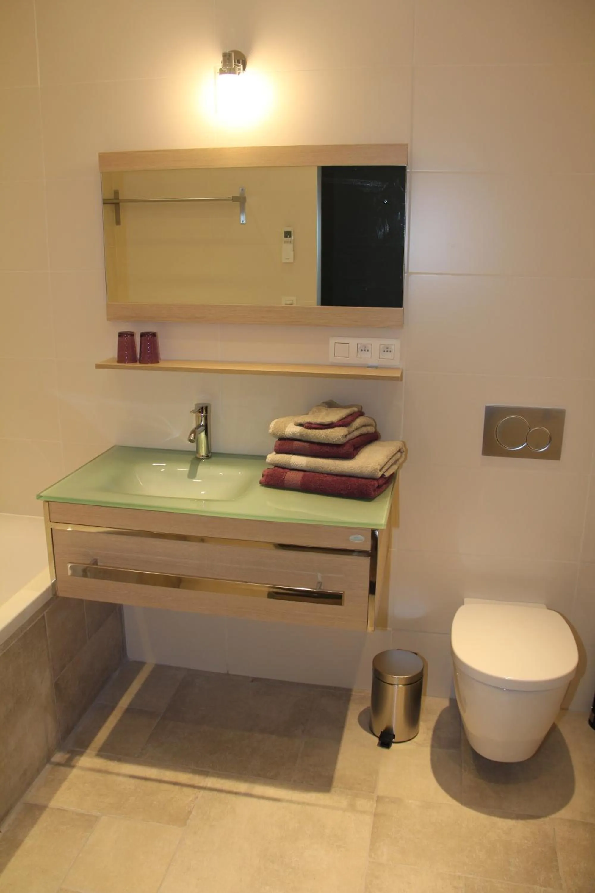 Bathroom in B&B Het KoeKoeKsnest Schelle