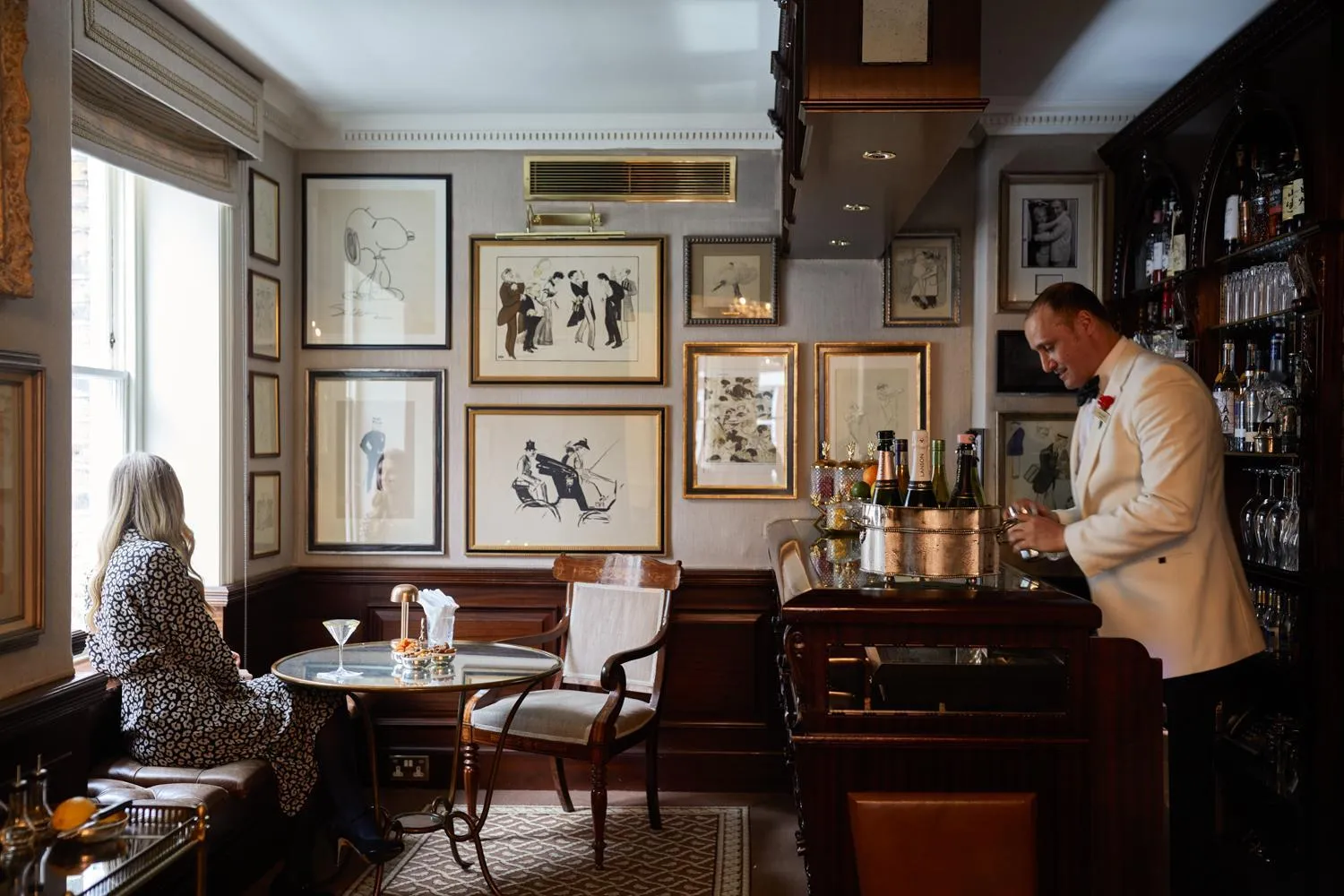 Lounge or bar in Egerton House