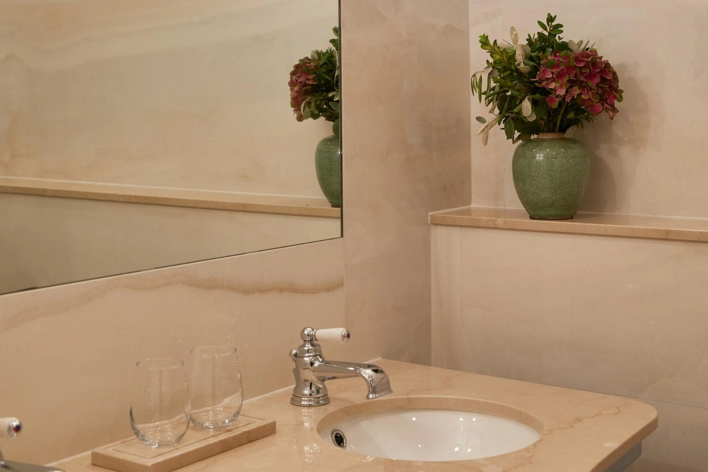 Bathroom in Egerton House