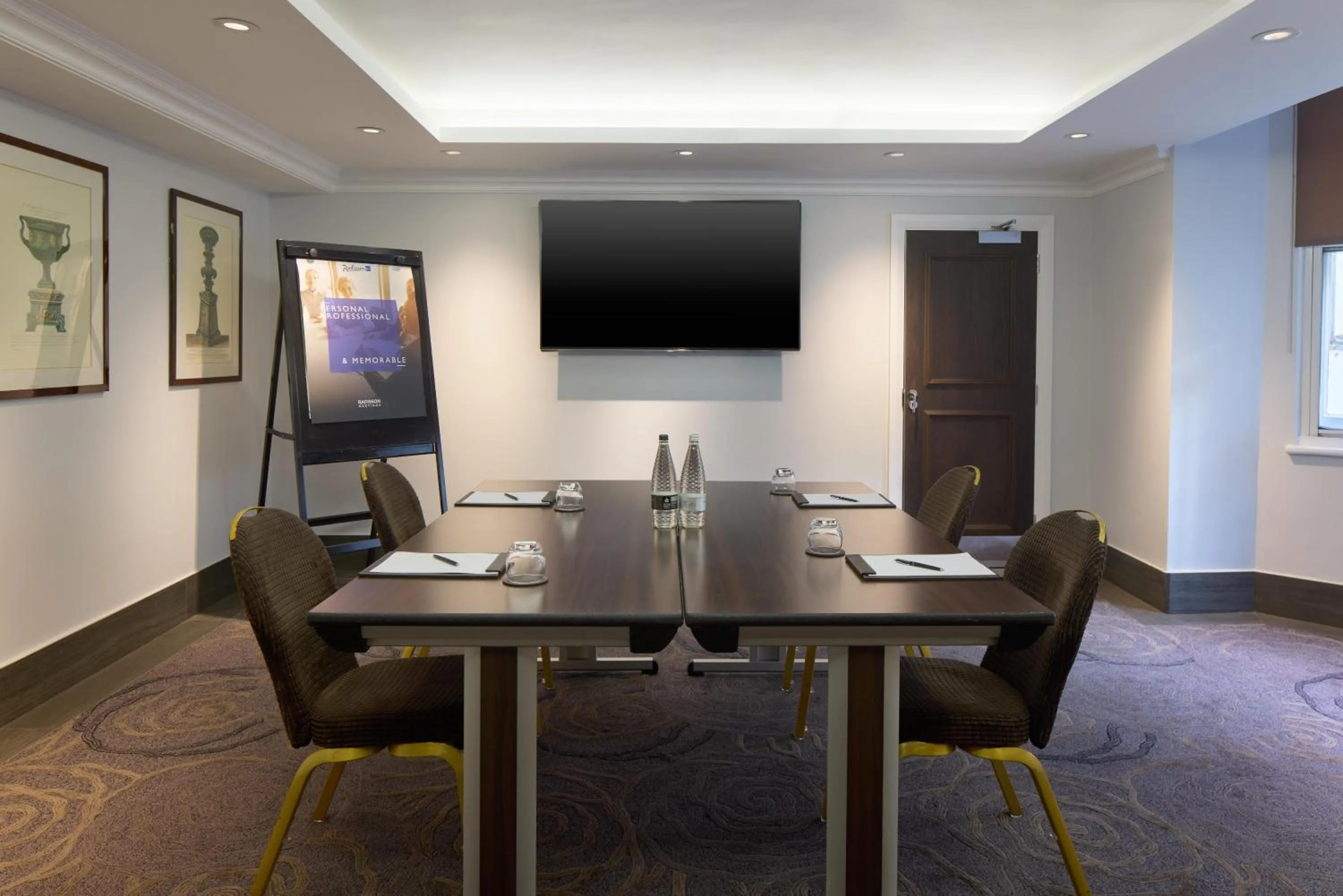 Meeting/conference room in Radisson Blu Hotel, London South Kensington