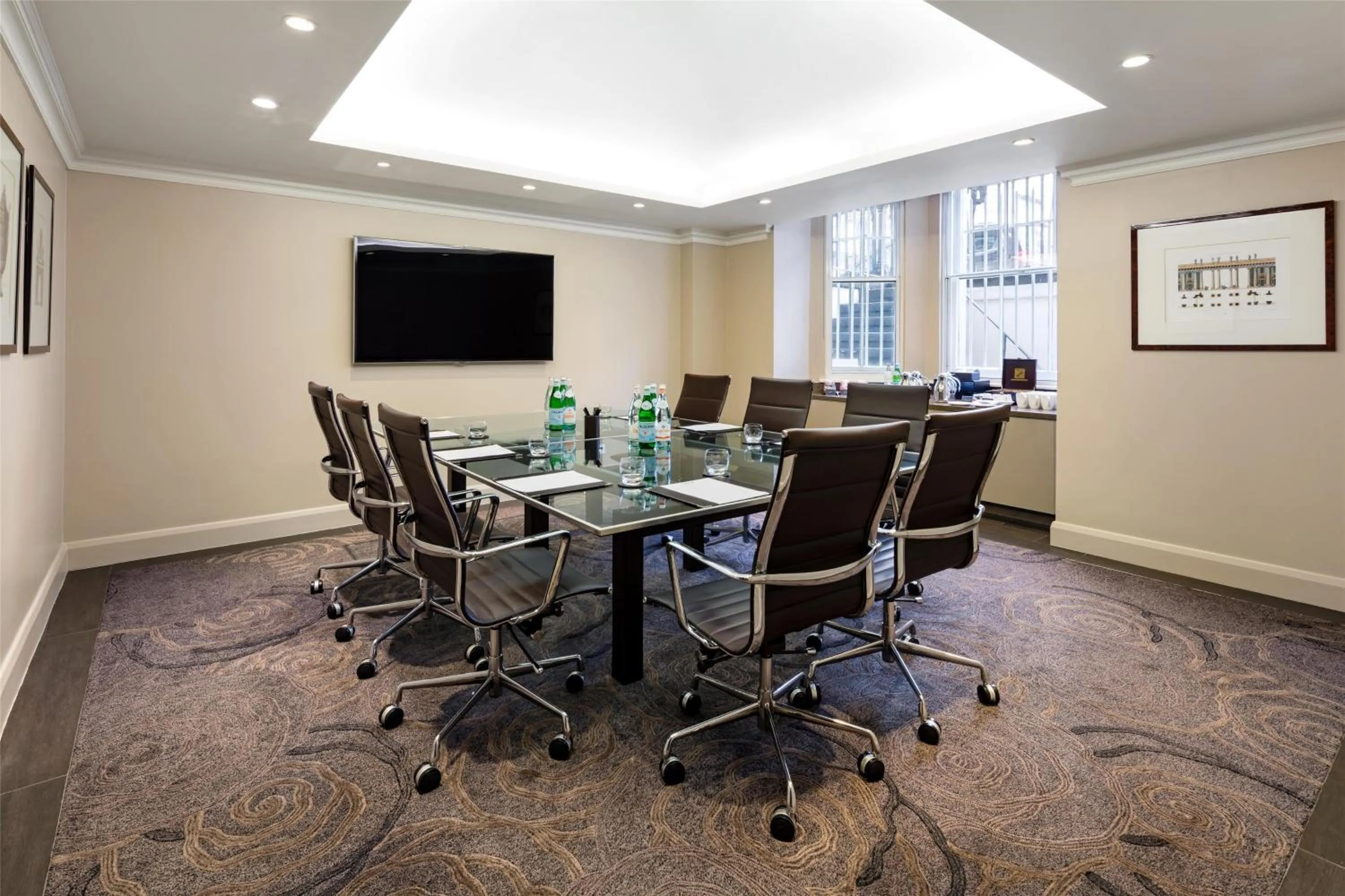 Meeting/conference room in Radisson Blu Hotel, London South Kensington