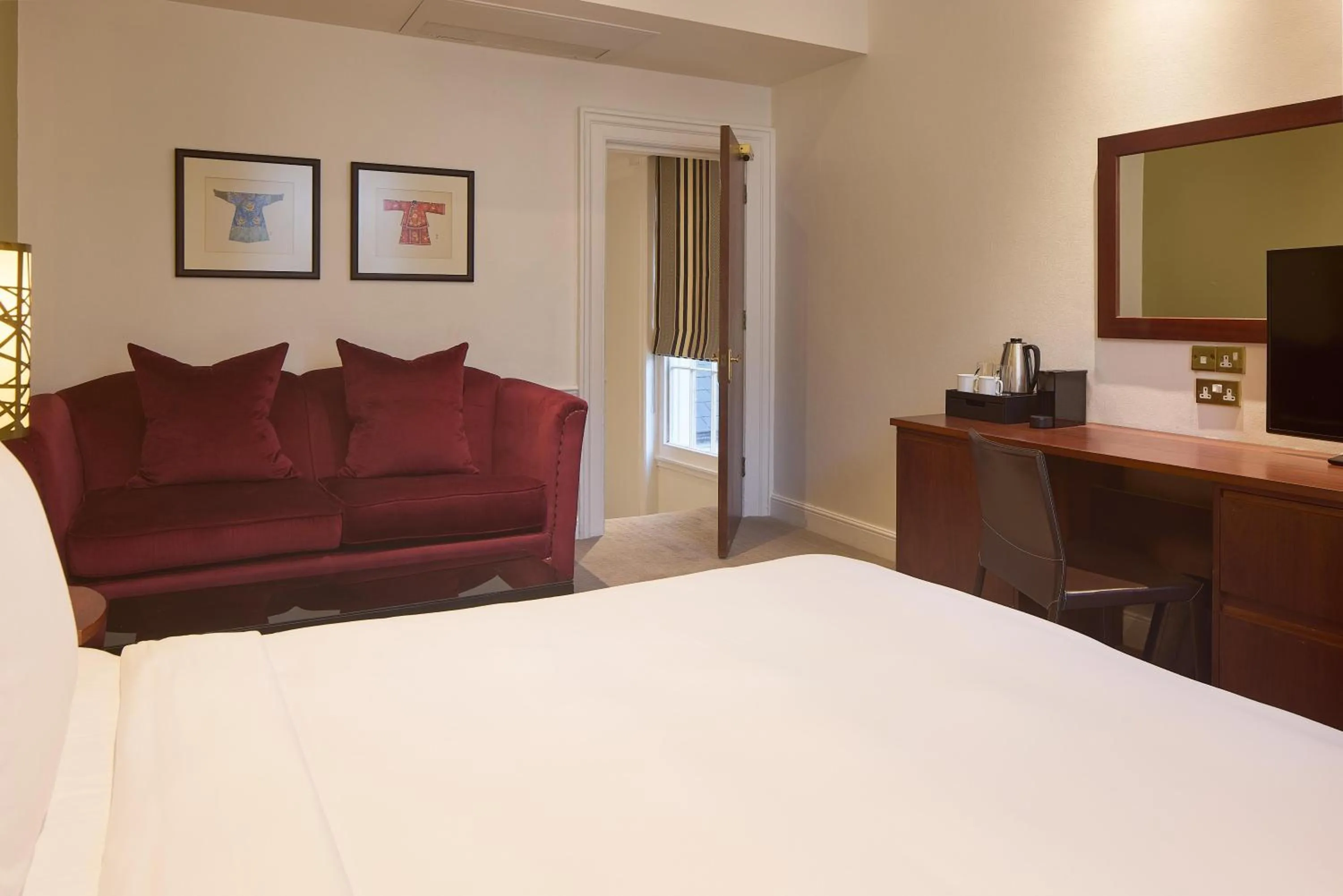 Bedroom, Bed in Radisson Blu Hotel, London South Kensington