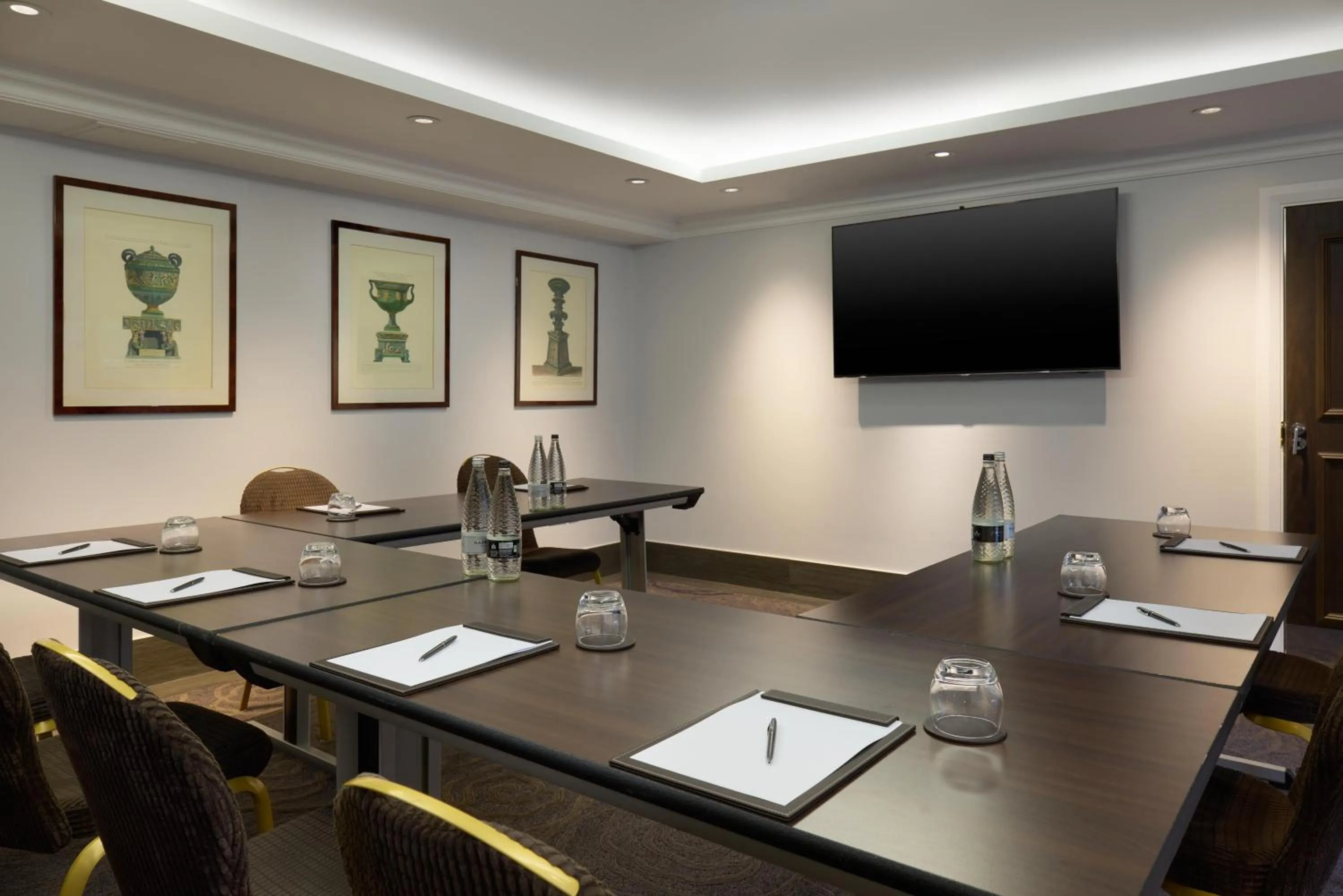 Meeting/conference room in Radisson Blu Hotel, London South Kensington