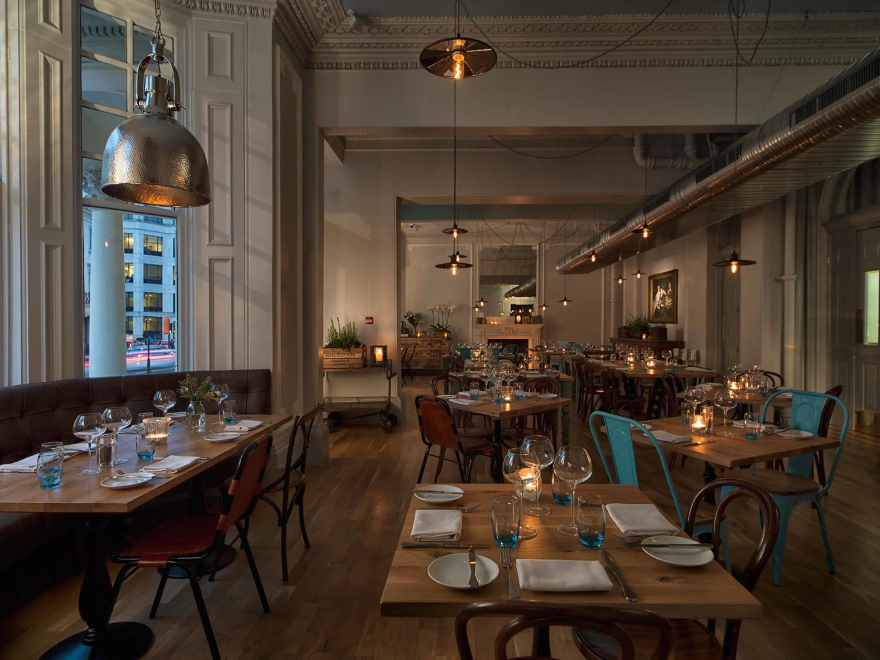 Restaurant/places to eat in Radisson Blu Hotel, London South Kensington