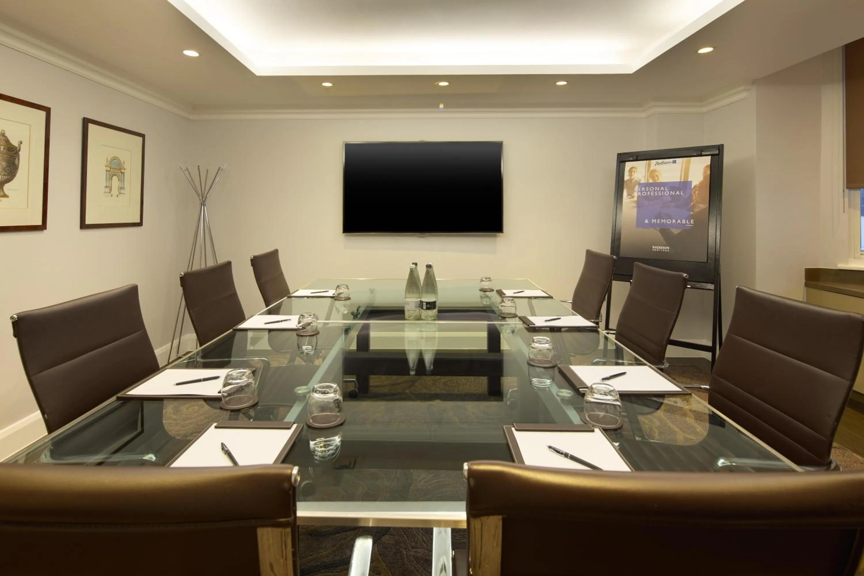 Meeting/conference room in Radisson Blu Hotel, London South Kensington