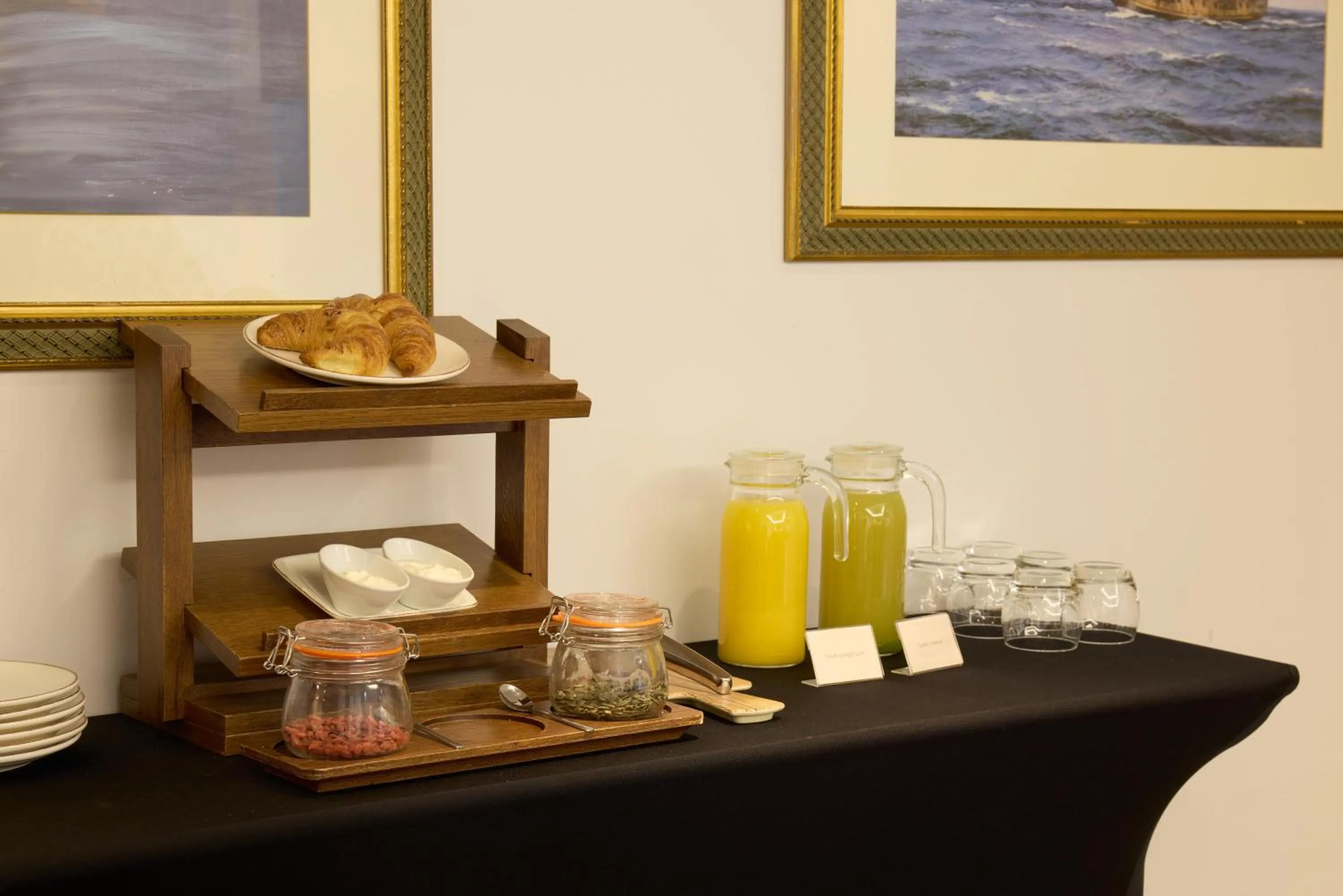 Meeting/conference room in Radisson Blu Hotel, London South Kensington