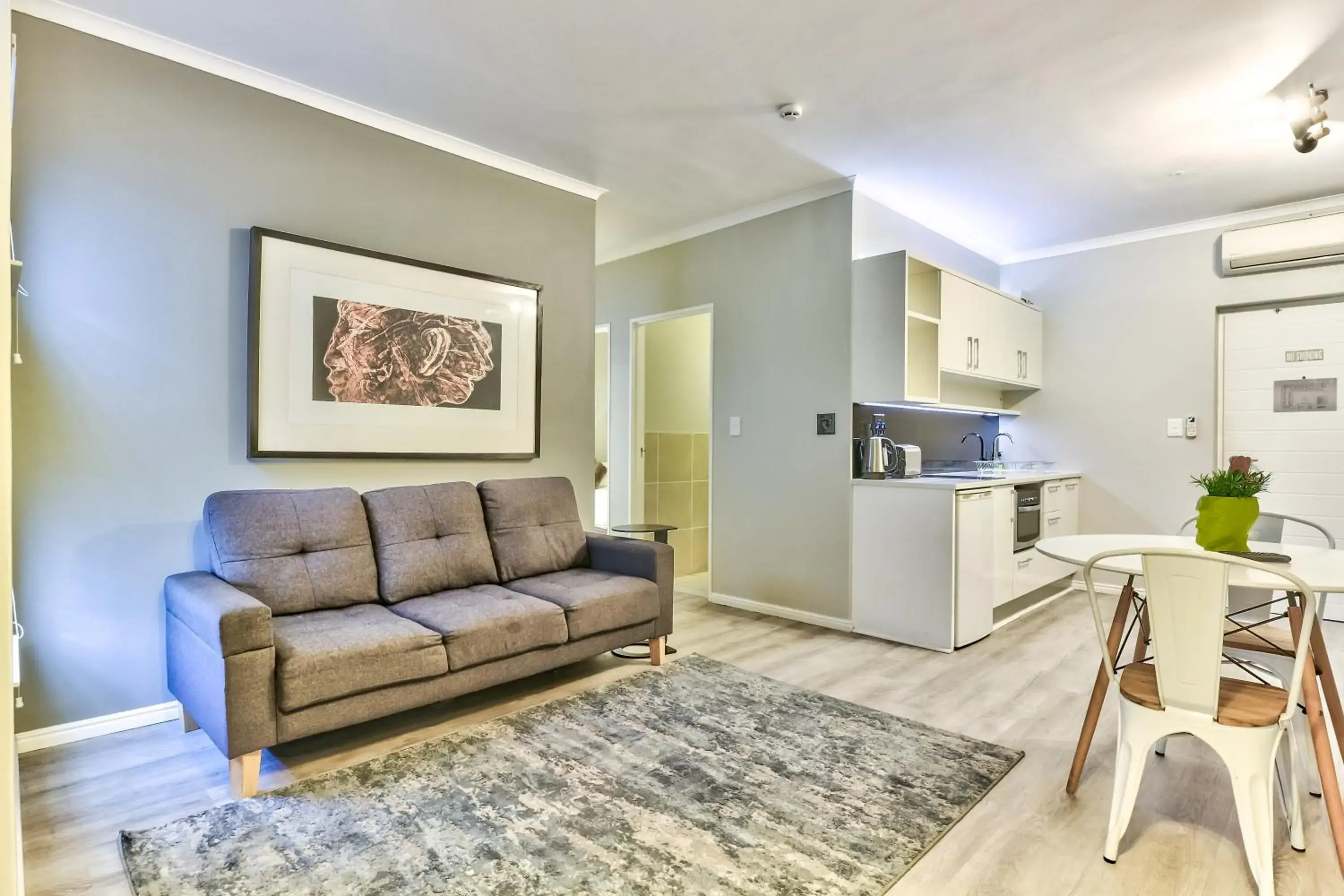 Two-Bedroom Apartment with Mountain View in WINK Aparthotel Quiver Tree Two-Bedroom Apartment with Mountain View in WINK Aparthotel Quiver Tree