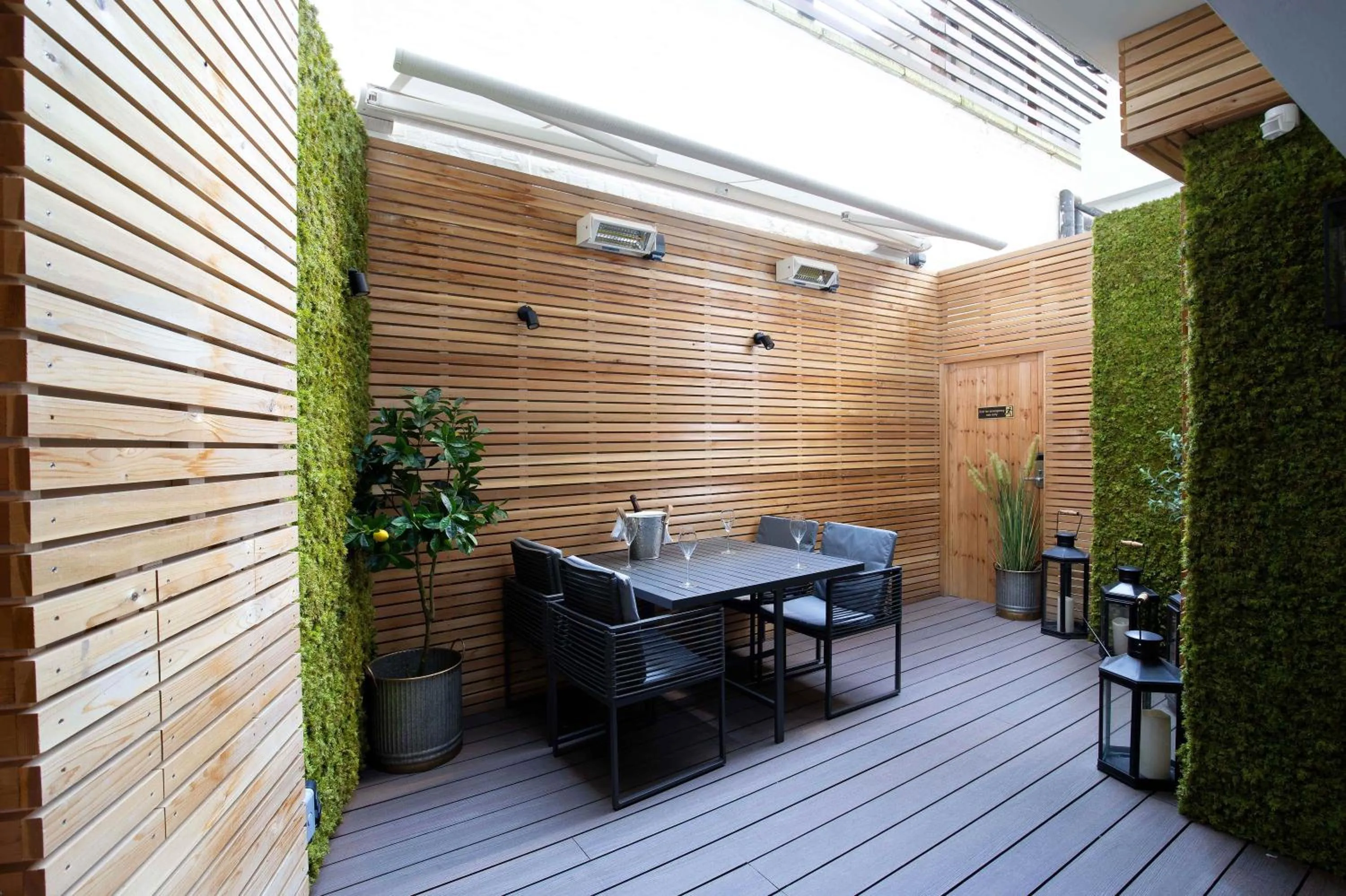 Patio in The Capital Hotel, Apartments & Townhouse - Small Luxury Hotels of The World