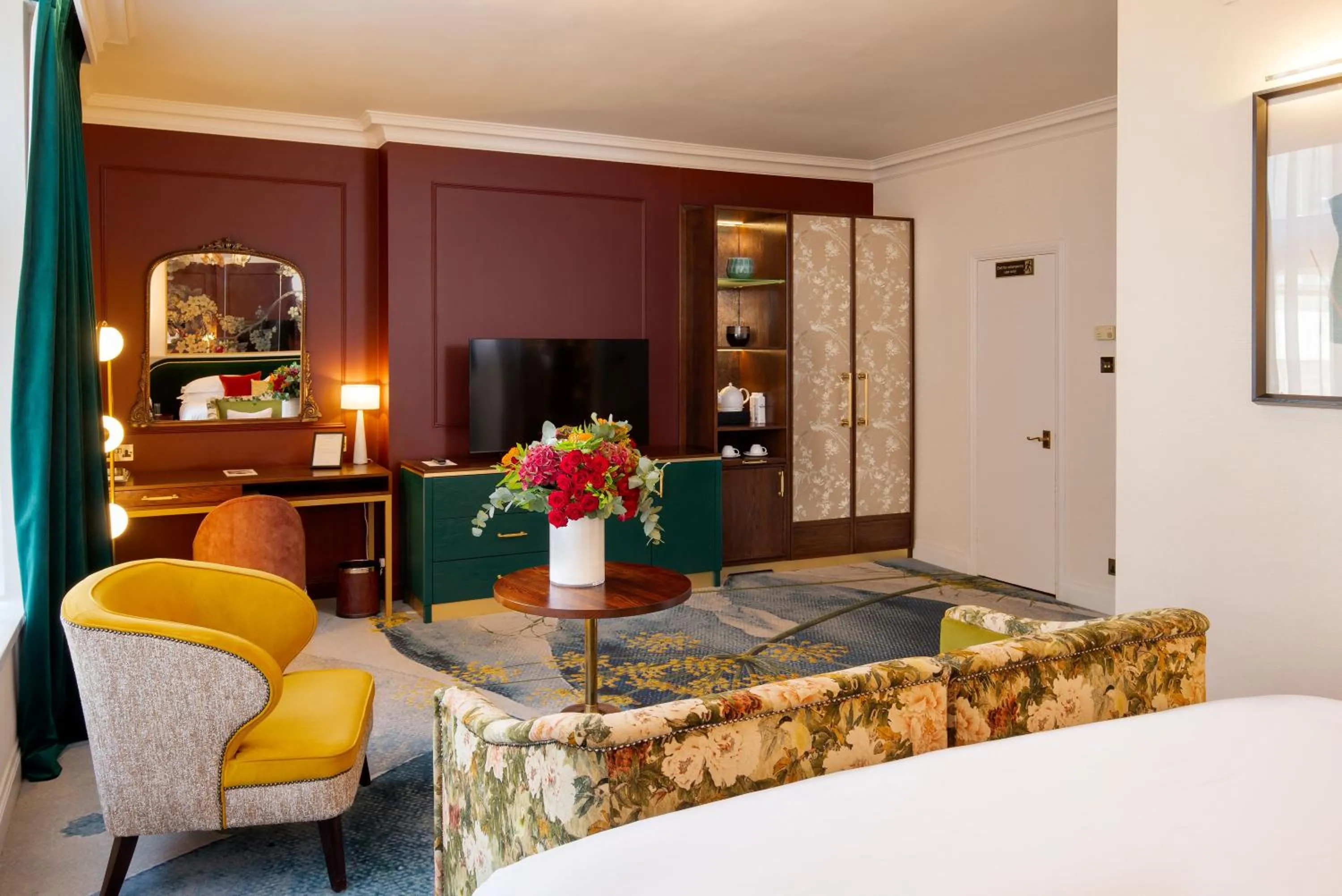 Bed in The Capital Hotel, Apartments & Townhouse - Small Luxury Hotels of The World